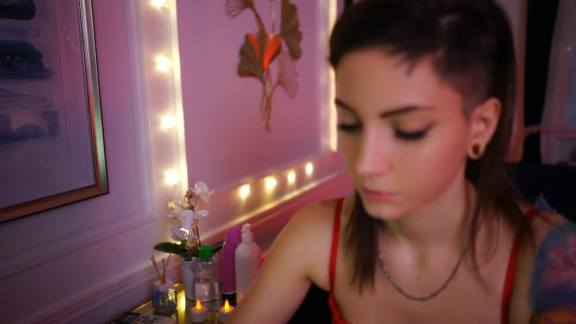 Gallery image thumbnail from Kend_dall's myfreecams stream on, 01/26/2023, 13:56 image 13 of 20