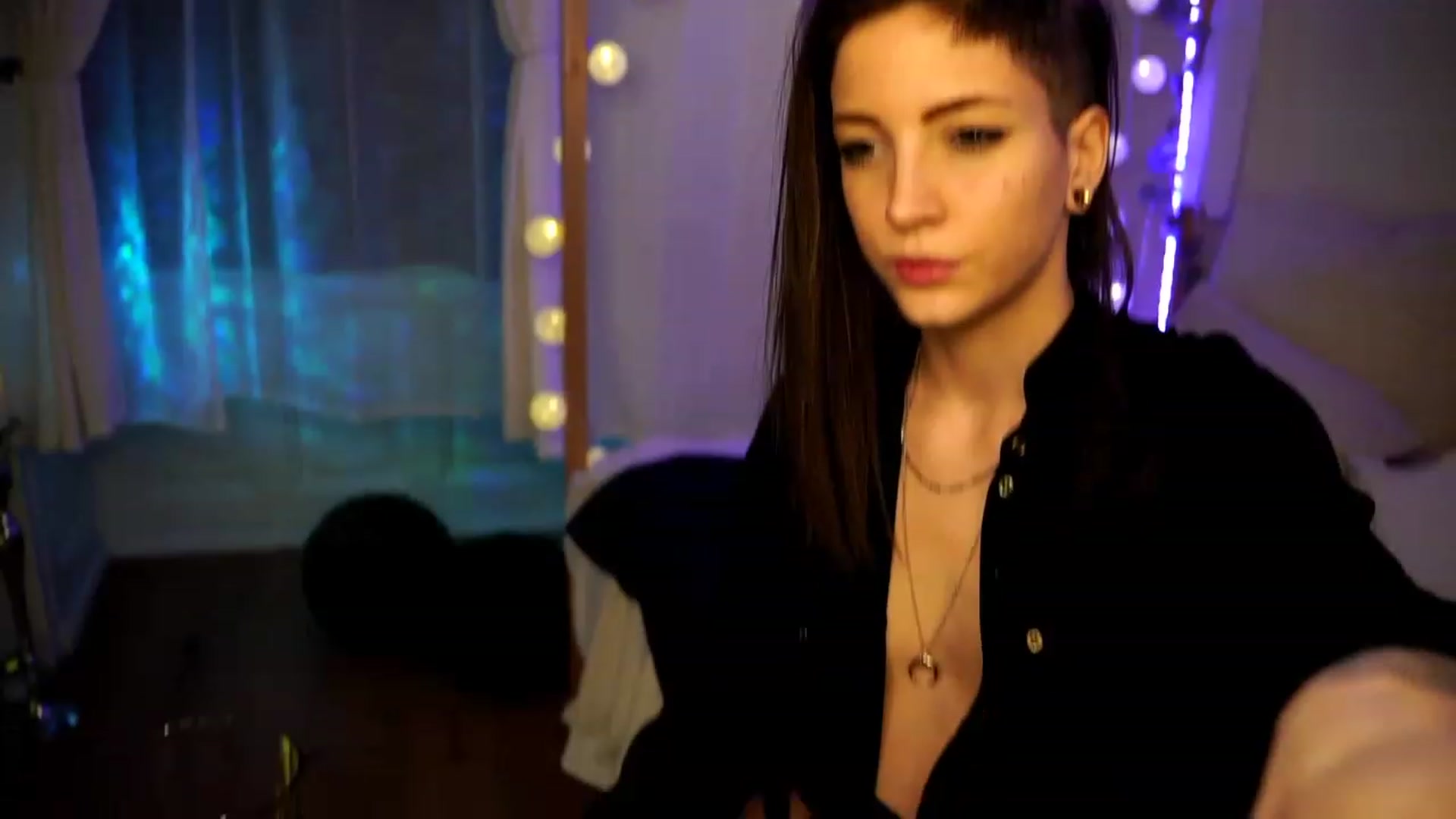 Gallery image thumbnail from Kend_dall's myfreecams stream on, 01/29/2023, 16:10 image 15 of 20