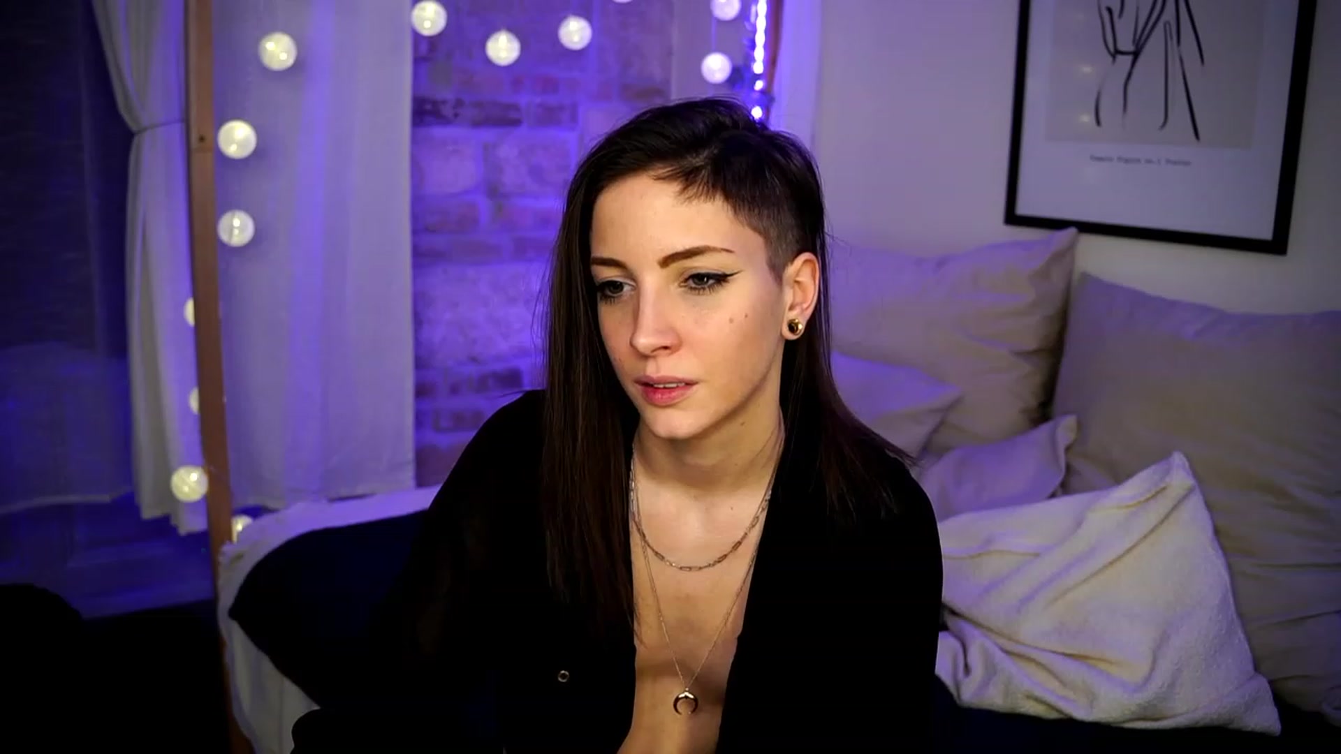 Gallery image thumbnail from Kend_dall's myfreecams stream on, 01/29/2023, 18:07 image 14 of 20