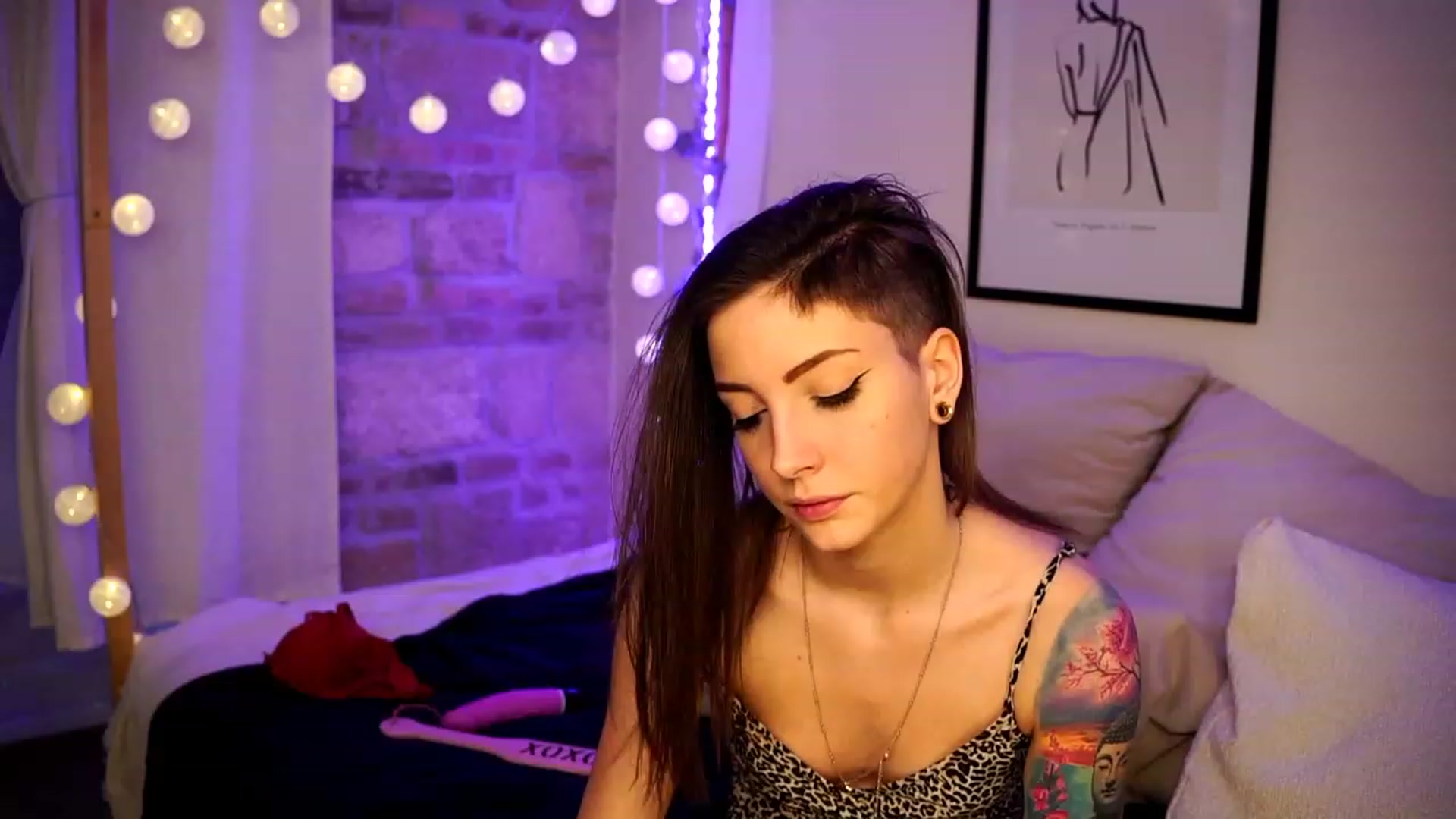Gallery image thumbnail from Kend_dall's myfreecams stream on, 01/30/2023, 16:19 image 3 of 20
