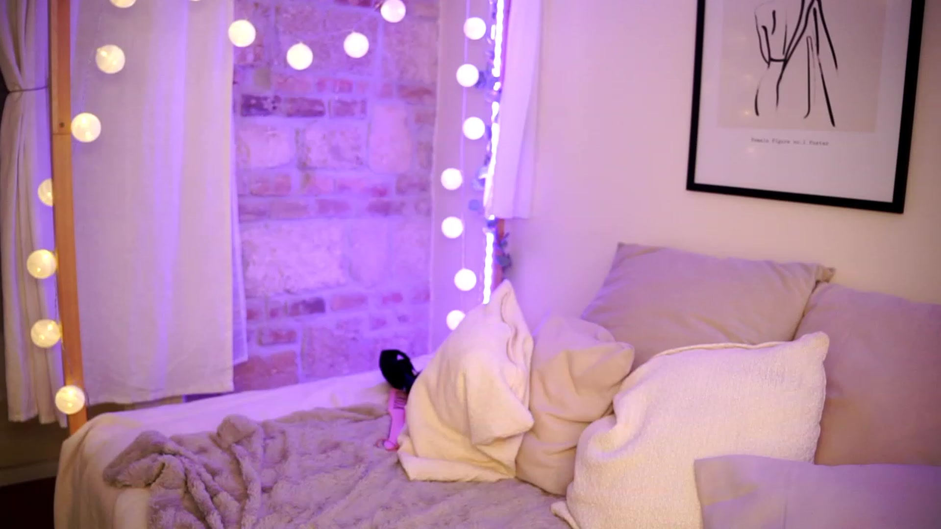 Gallery image thumbnail from Kend_dall's myfreecams stream on, 02/05/2023, 14:34 image 13 of 20