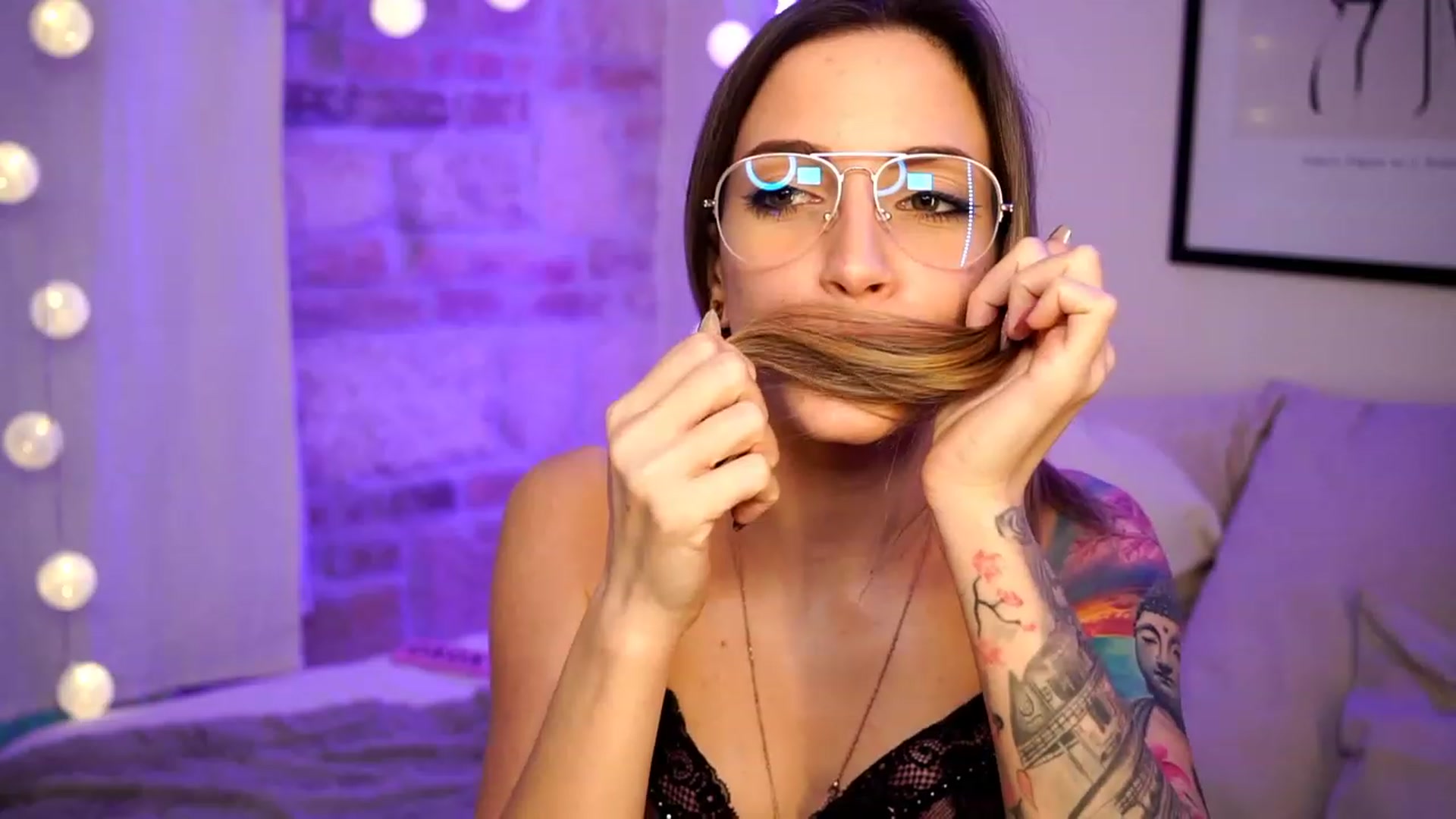 Gallery image thumbnail from Kend_dall's myfreecams stream on, 02/12/2023, 10:30 image 16 of 20