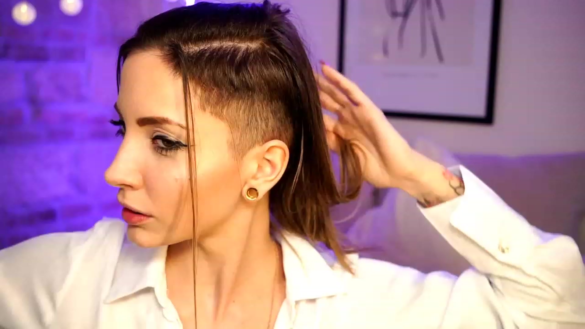 Gallery image thumbnail from Kend_dall's myfreecams stream on, 02/15/2023, 16:18 image 18 of 20