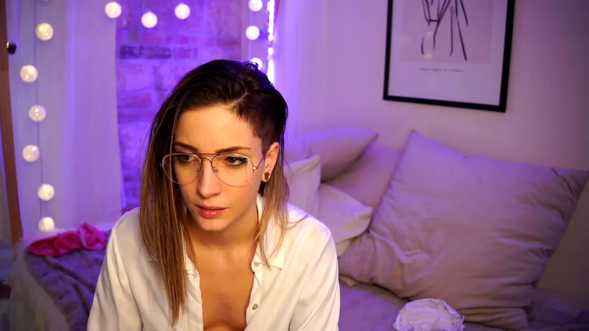 Gallery image thumbnail from Kend_dall's myfreecams stream on, 02/17/2023, 12:52 image 9 of 20