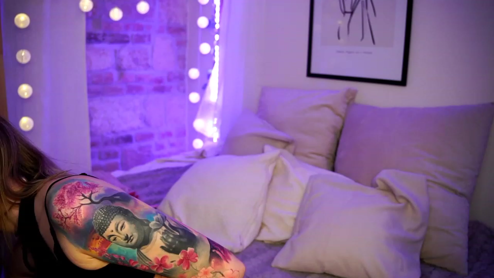 Gallery image thumbnail from Kend_dall's myfreecams stream on, 02/22/2023, 19:33 image 2 of 20