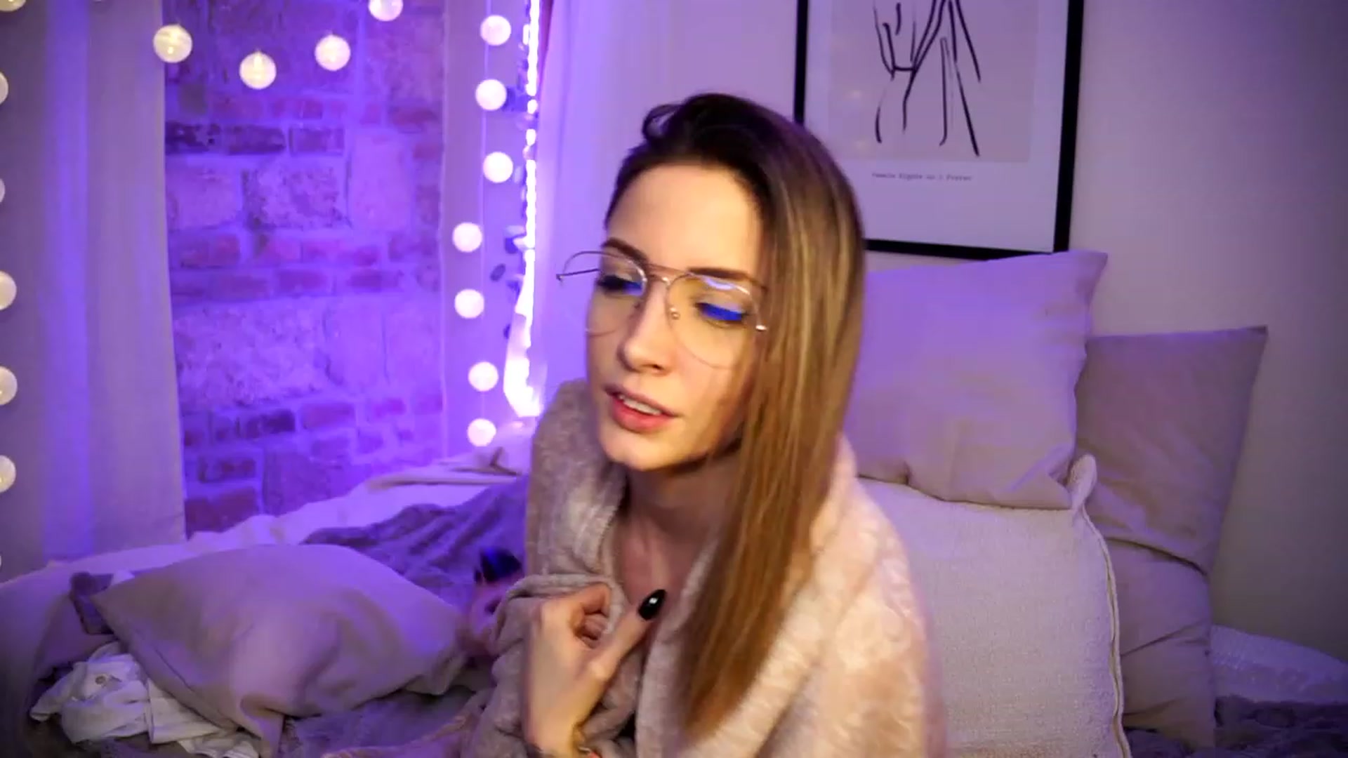 Gallery image thumbnail from Kend_dall's myfreecams stream on, 02/22/2023, 22:30 image 8 of 20