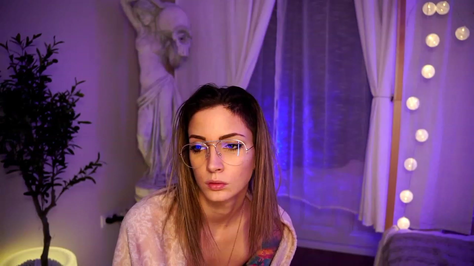 Gallery image thumbnail from Kend_dall's myfreecams stream on, 02/23/2023, 17:19 image 5 of 20