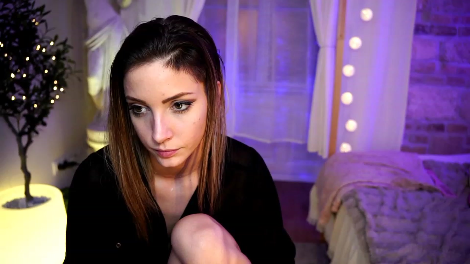 Gallery image thumbnail from Kend_dall's myfreecams stream on, 03/06/2023, 18:07 image 16 of 20