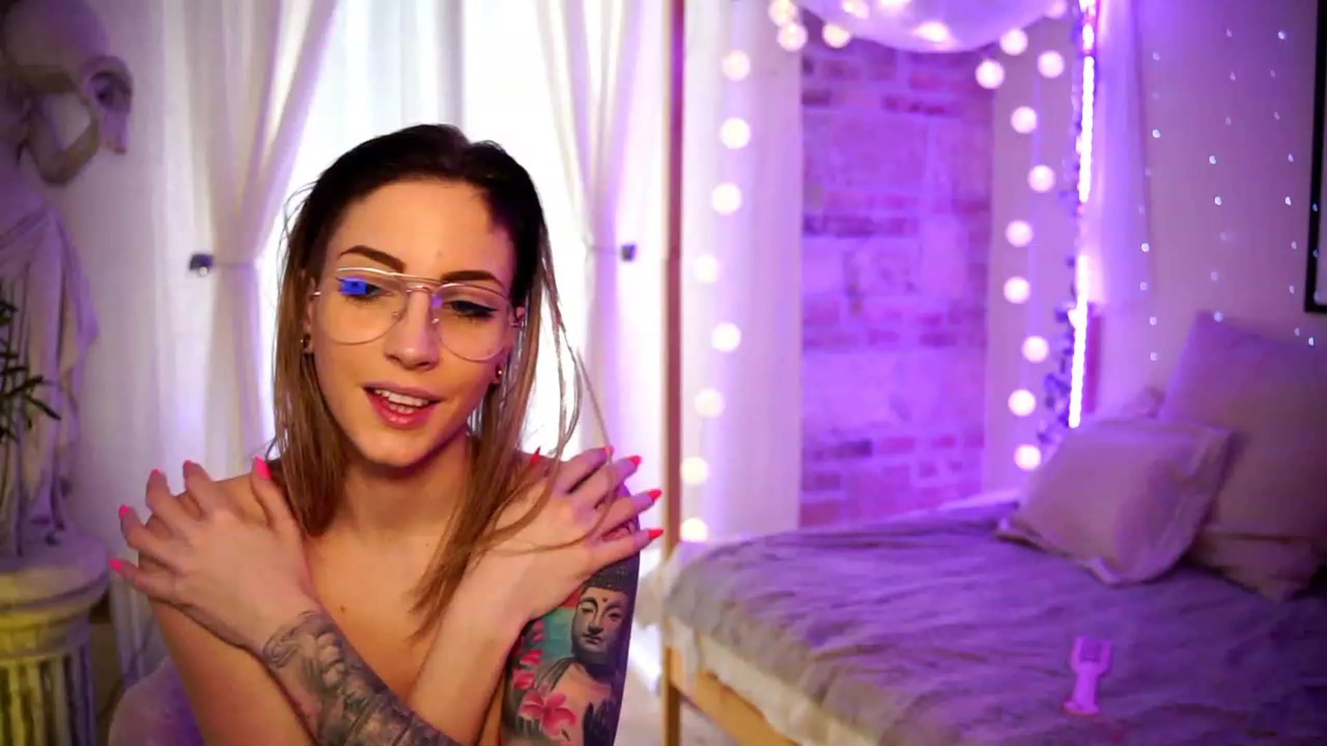 Gallery image thumbnail from Kend_dall's myfreecams stream on, 03/26/2023, 10:10 image 7 of 20