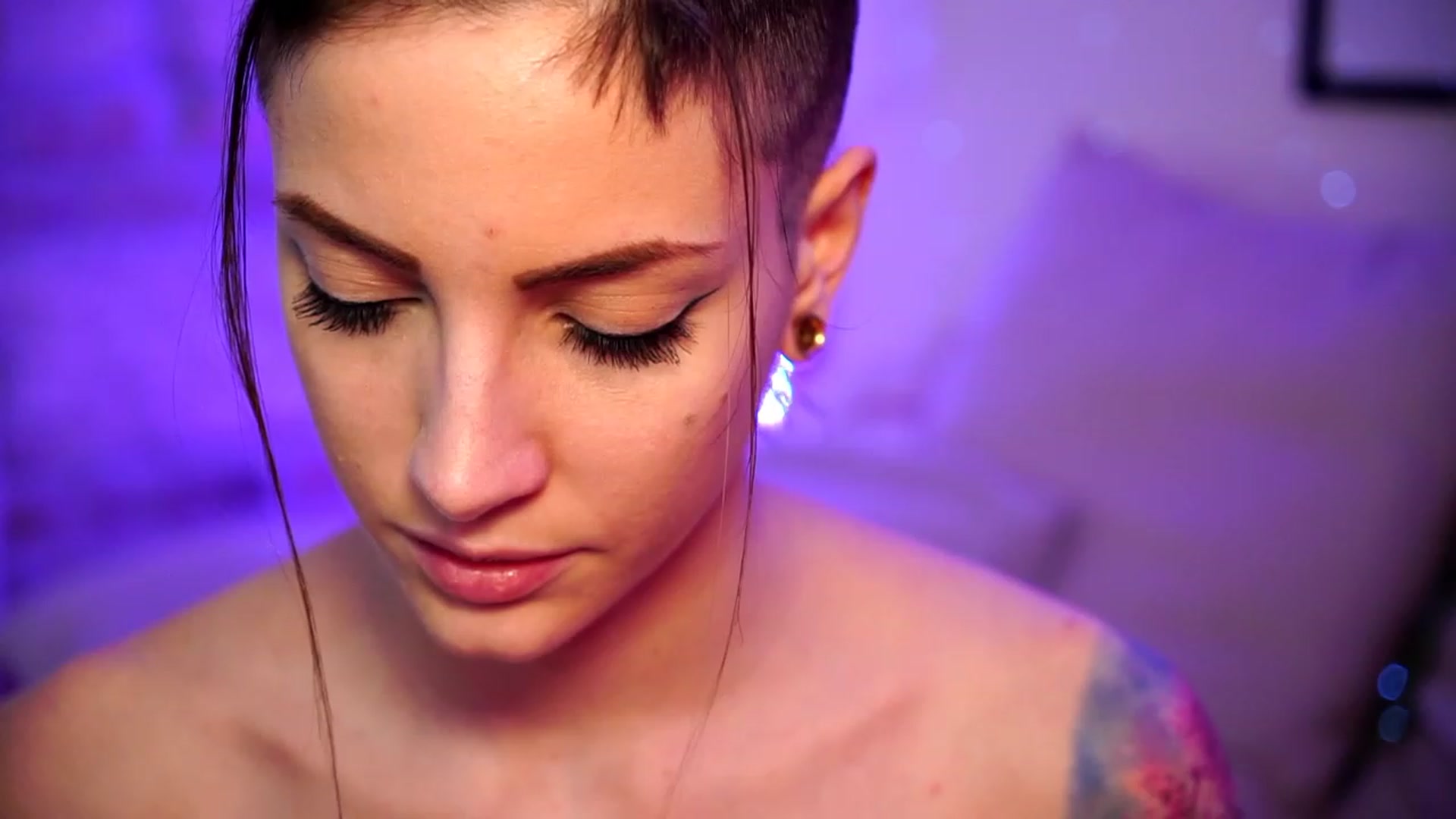 Gallery image thumbnail from Kend_dall's myfreecams stream on, 03/26/2023, 15:05 image 2 of 20