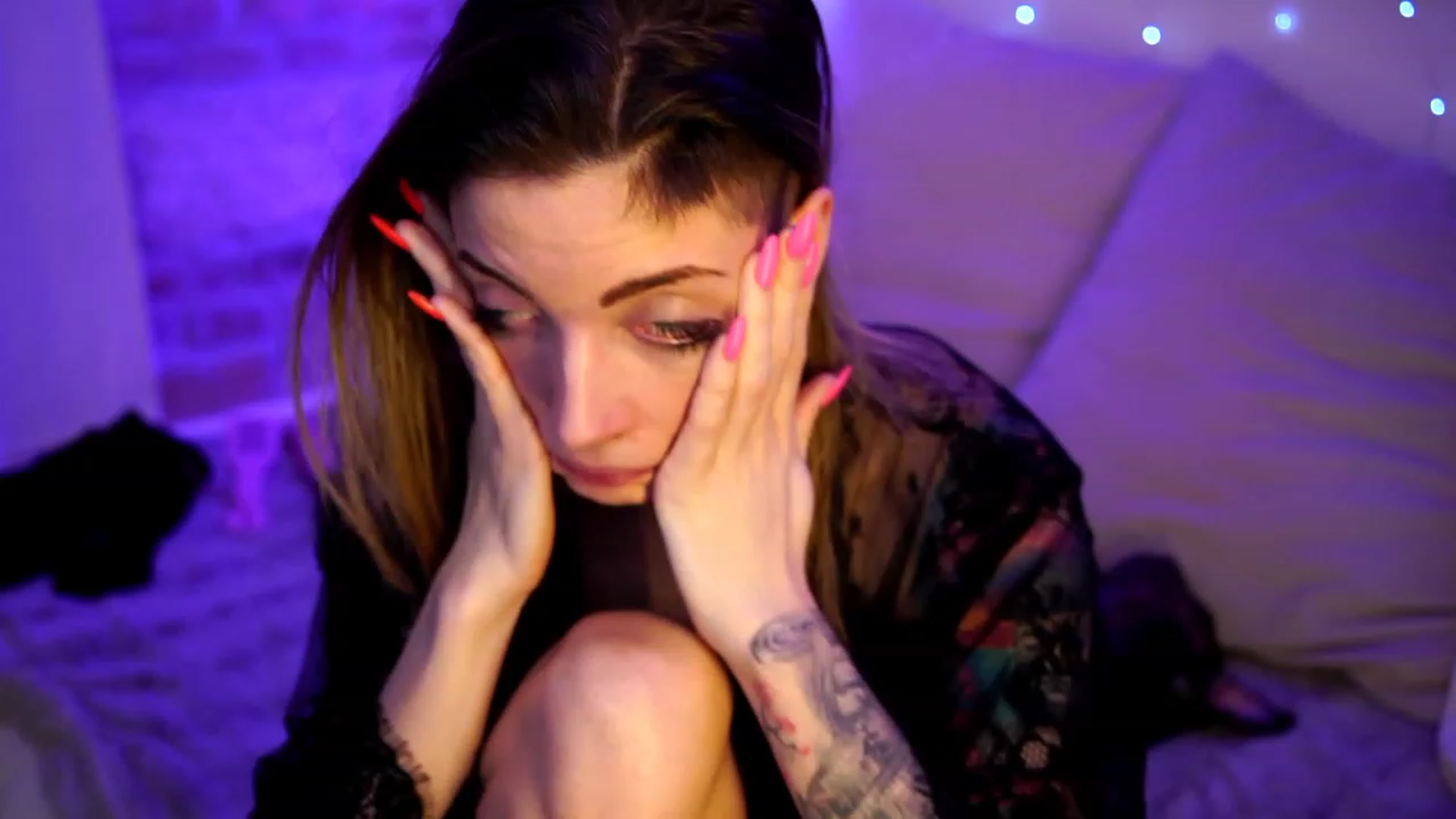 Gallery image thumbnail from Kend_dall's myfreecams stream on, 03/30/2023, 07:23 image 16 of 20