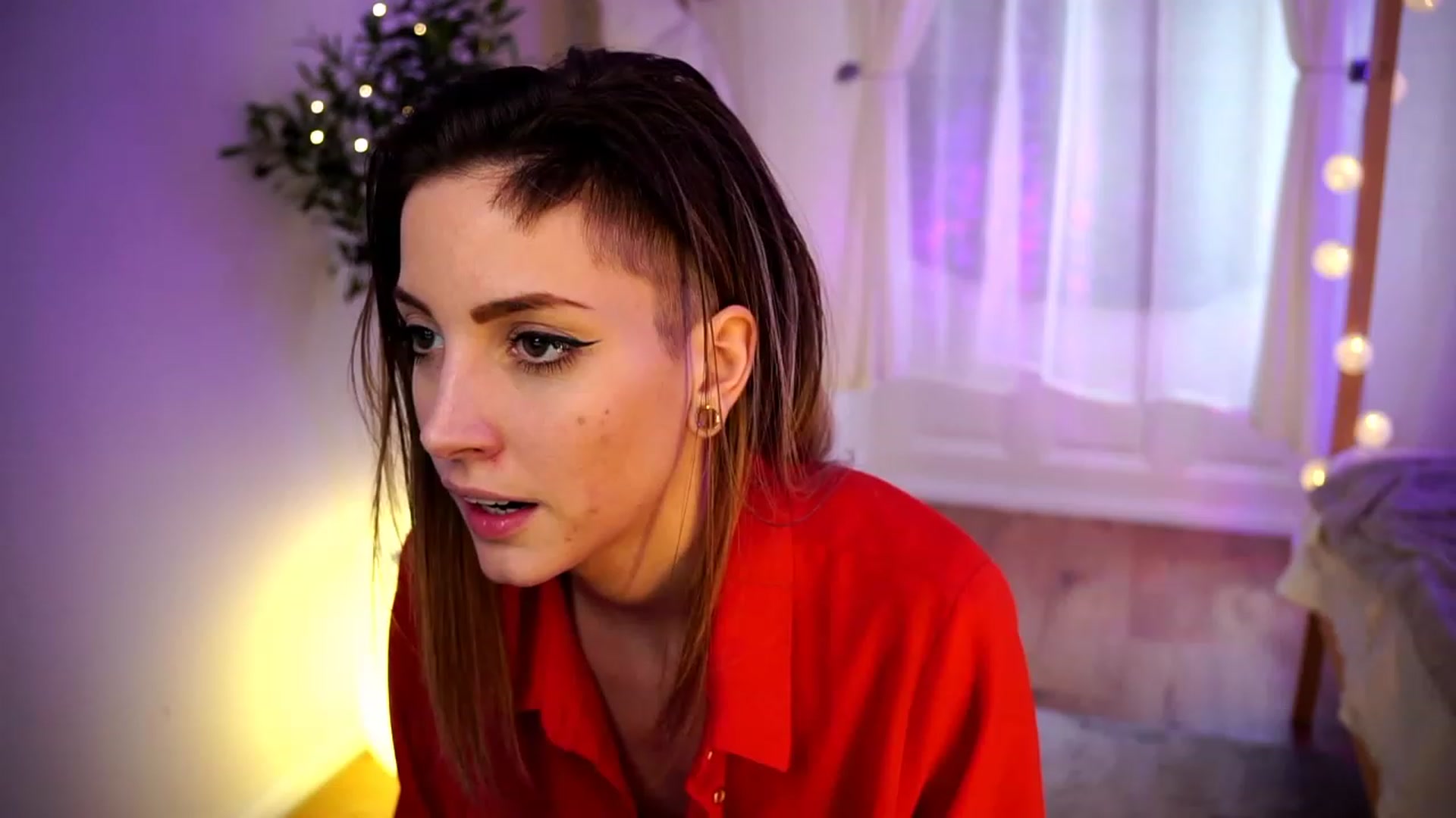 Gallery image thumbnail from Kend_dall's myfreecams stream on, 03/31/2023, 14:57 image 2 of 20