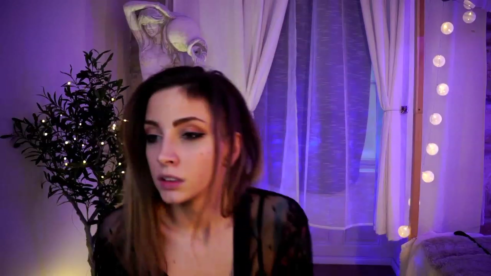 Gallery image thumbnail from Kend_dall's myfreecams stream on, 04/03/2023, 16:56 image 6 of 20