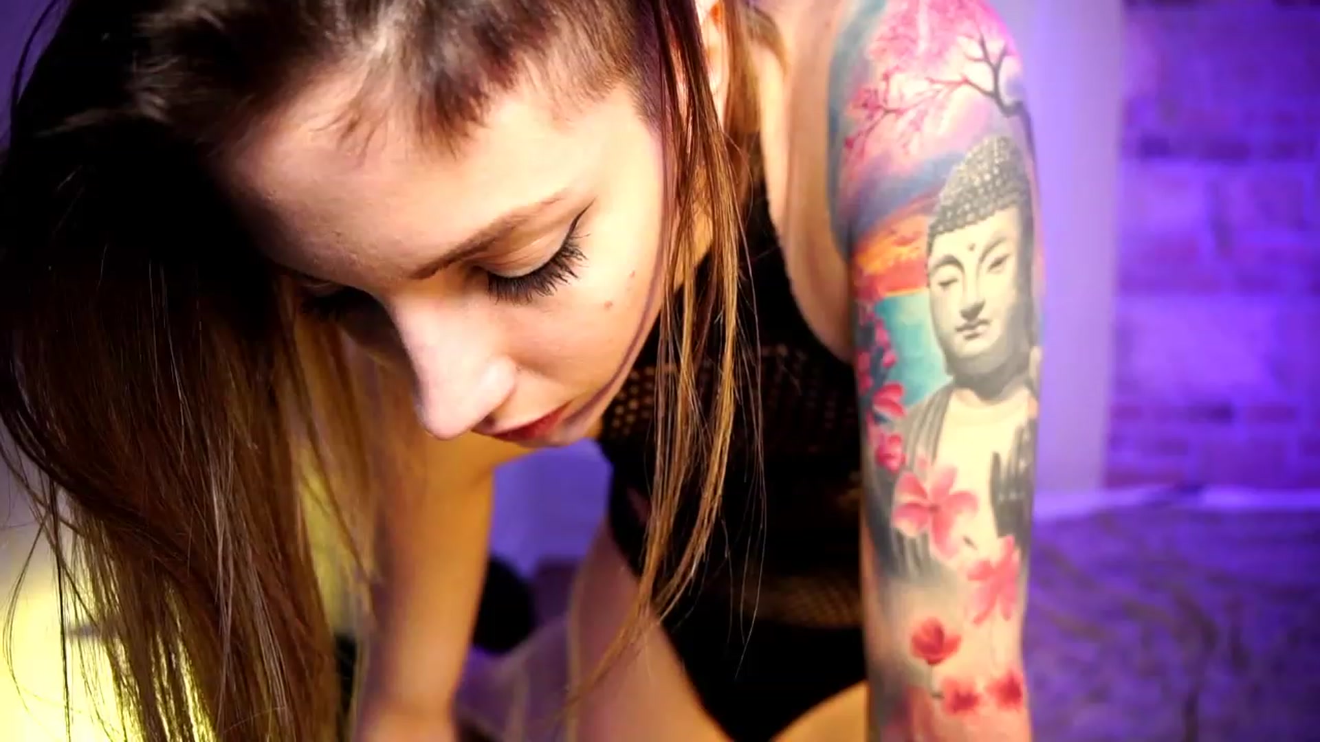Gallery image thumbnail from Kend_dall's myfreecams stream on, 04/07/2023, 15:12 image 16 of 20