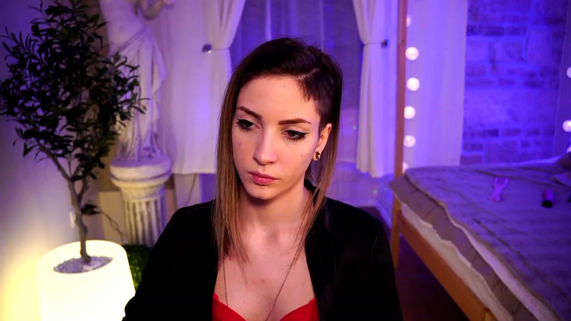 Gallery image thumbnail from Kend_dall's myfreecams stream on, 04/17/2023, 05:56 image 5 of 20