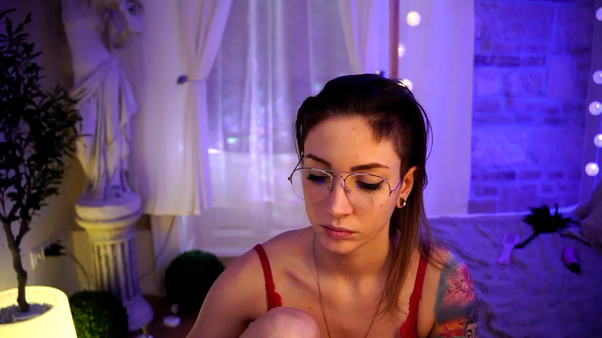 Gallery image thumbnail from Kend_dall's myfreecams stream on, 04/17/2023, 07:21 image 20 of 20