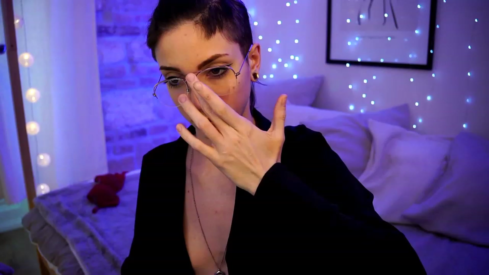 Gallery image thumbnail from Kend_dall's myfreecams stream on, 04/17/2023, 10:11 image 15 of 20