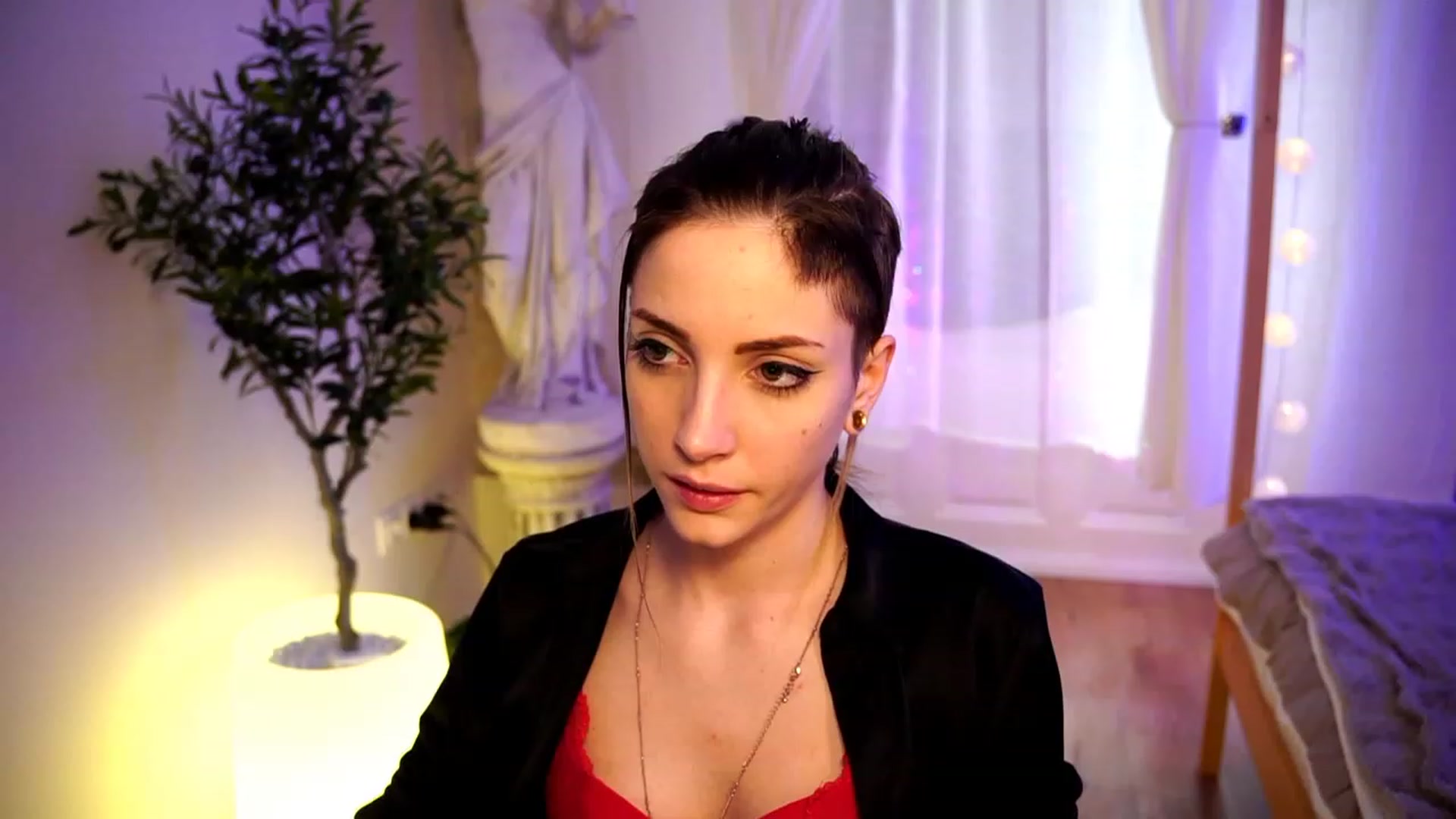 Gallery image thumbnail from Kend_dall's myfreecams stream on, 04/17/2023, 10:58 image 9 of 20