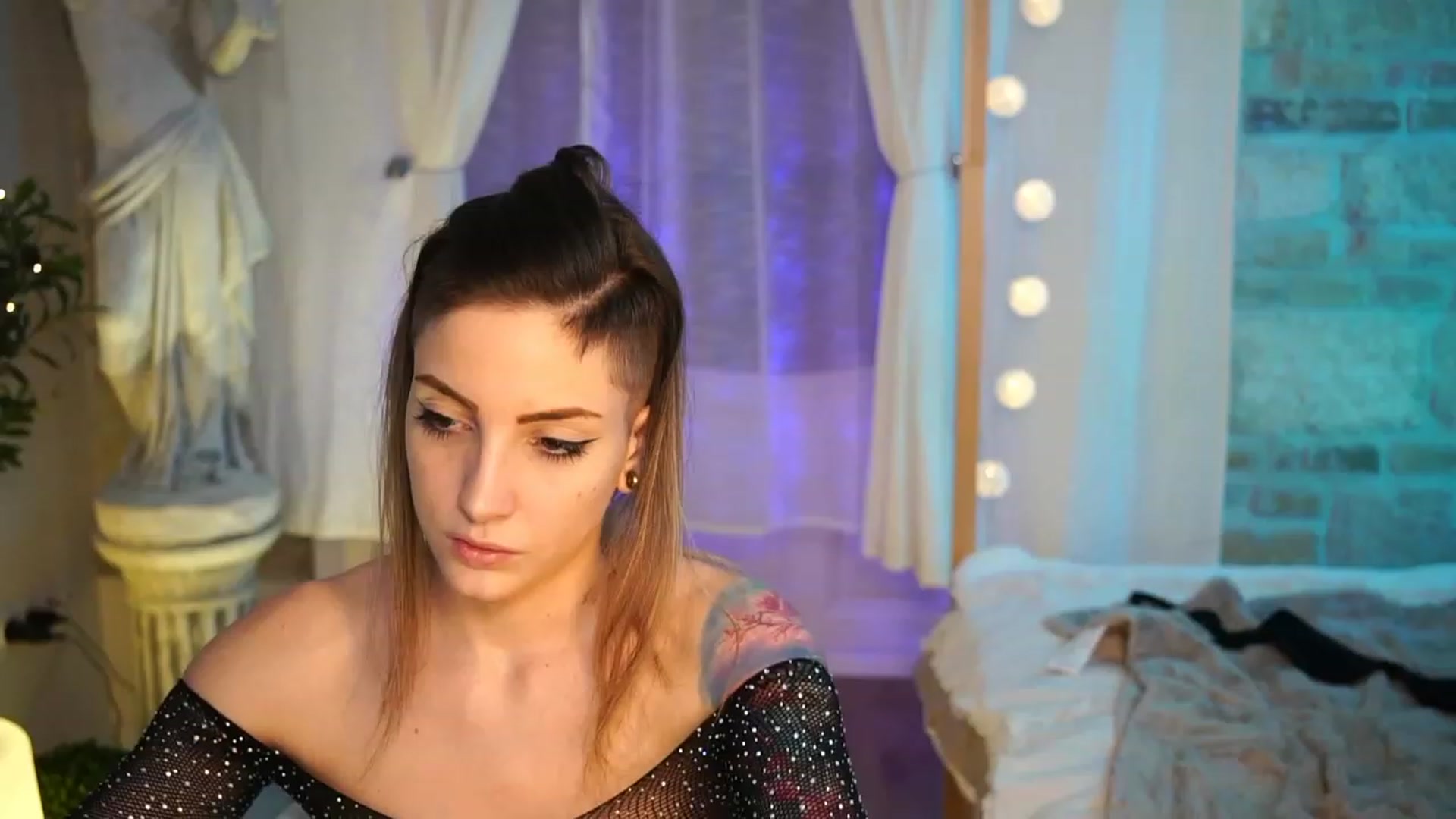 Gallery image thumbnail from Kend_dall's myfreecams stream on, 04/24/2023, 12:59 image 2 of 20