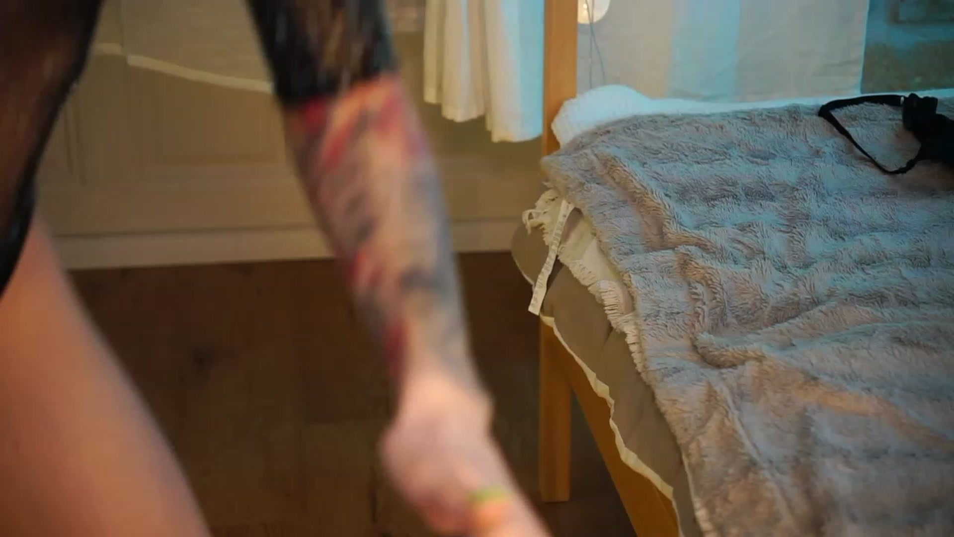Gallery image thumbnail from Kend_dall's myfreecams stream on, 04/24/2023, 14:24 image 1 of 20