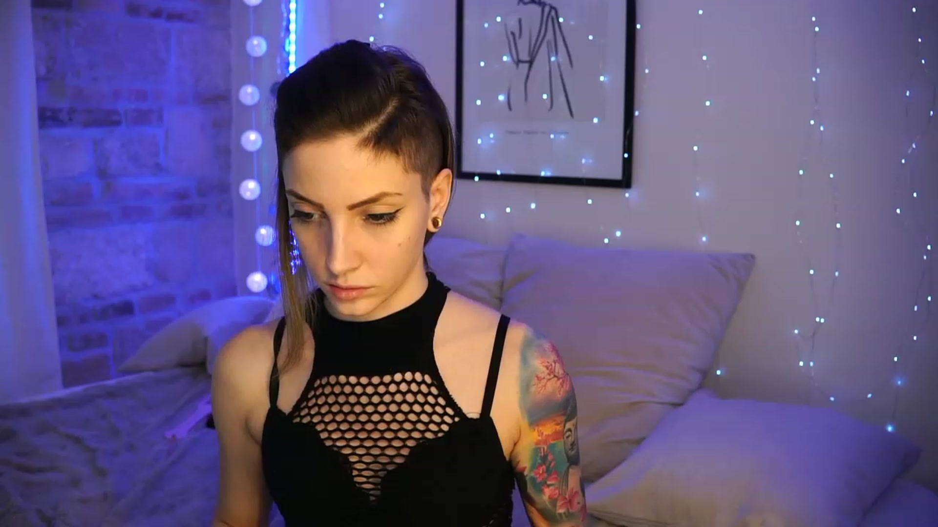 Gallery image thumbnail from Kend_dall's myfreecams stream on, 05/02/2023, 12:56 image 16 of 20