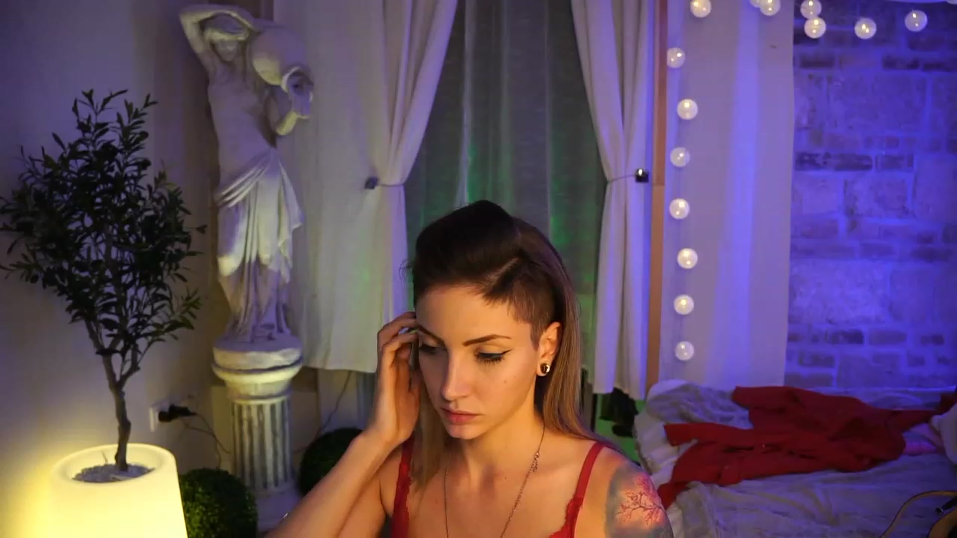 Gallery image thumbnail from Kend_dall's myfreecams stream on, 05/08/2023, 19:35 image 20 of 20