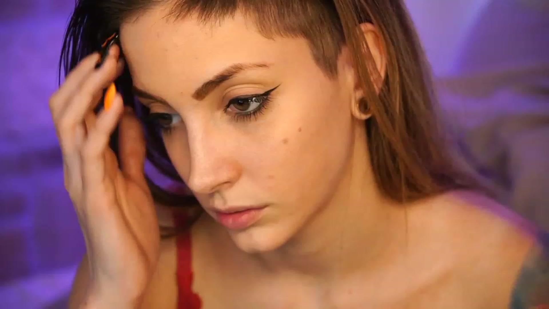Gallery image thumbnail from Kend_dall's myfreecams stream on, 05/14/2023, 15:02 image 4 of 20