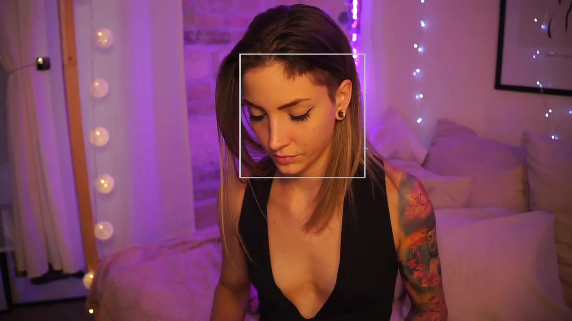 Gallery image thumbnail from Kend_dall's myfreecams stream on, 05/18/2023, 15:38 image 5 of 20