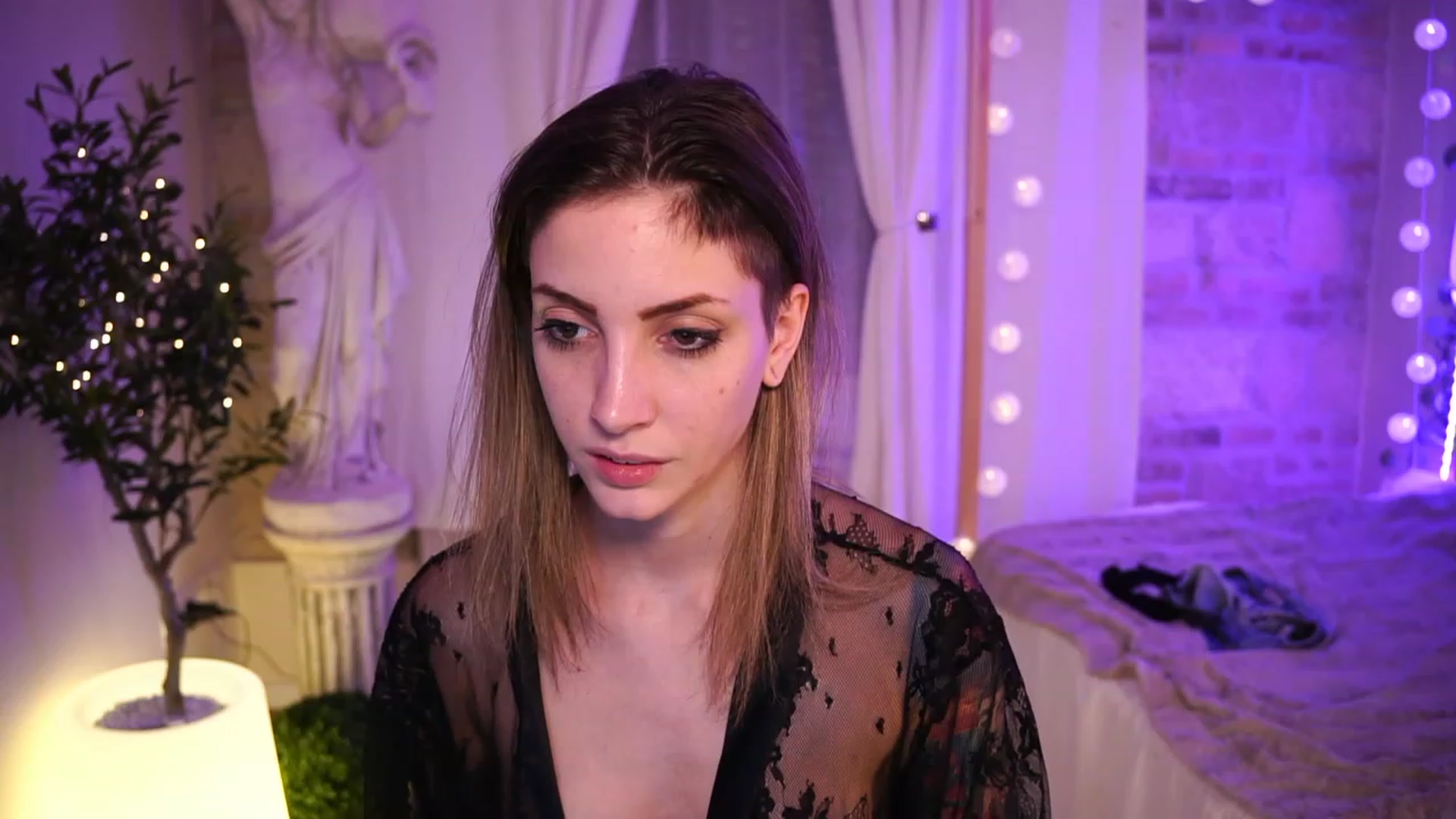 Gallery image thumbnail from Kend_dall's myfreecams stream on, 05/23/2023, 20:43 image 19 of 20