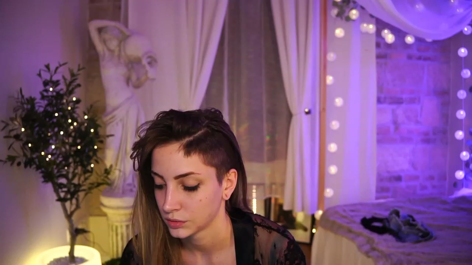 Gallery image thumbnail from Kend_dall's myfreecams stream on, 05/23/2023, 20:43 image 12 of 20