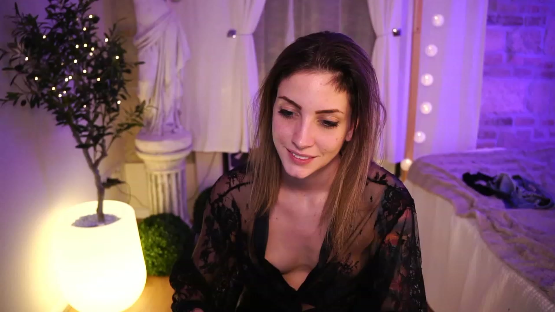 Gallery image thumbnail from Kend_dall's myfreecams stream on, 05/23/2023, 21:03 image 1 of 20