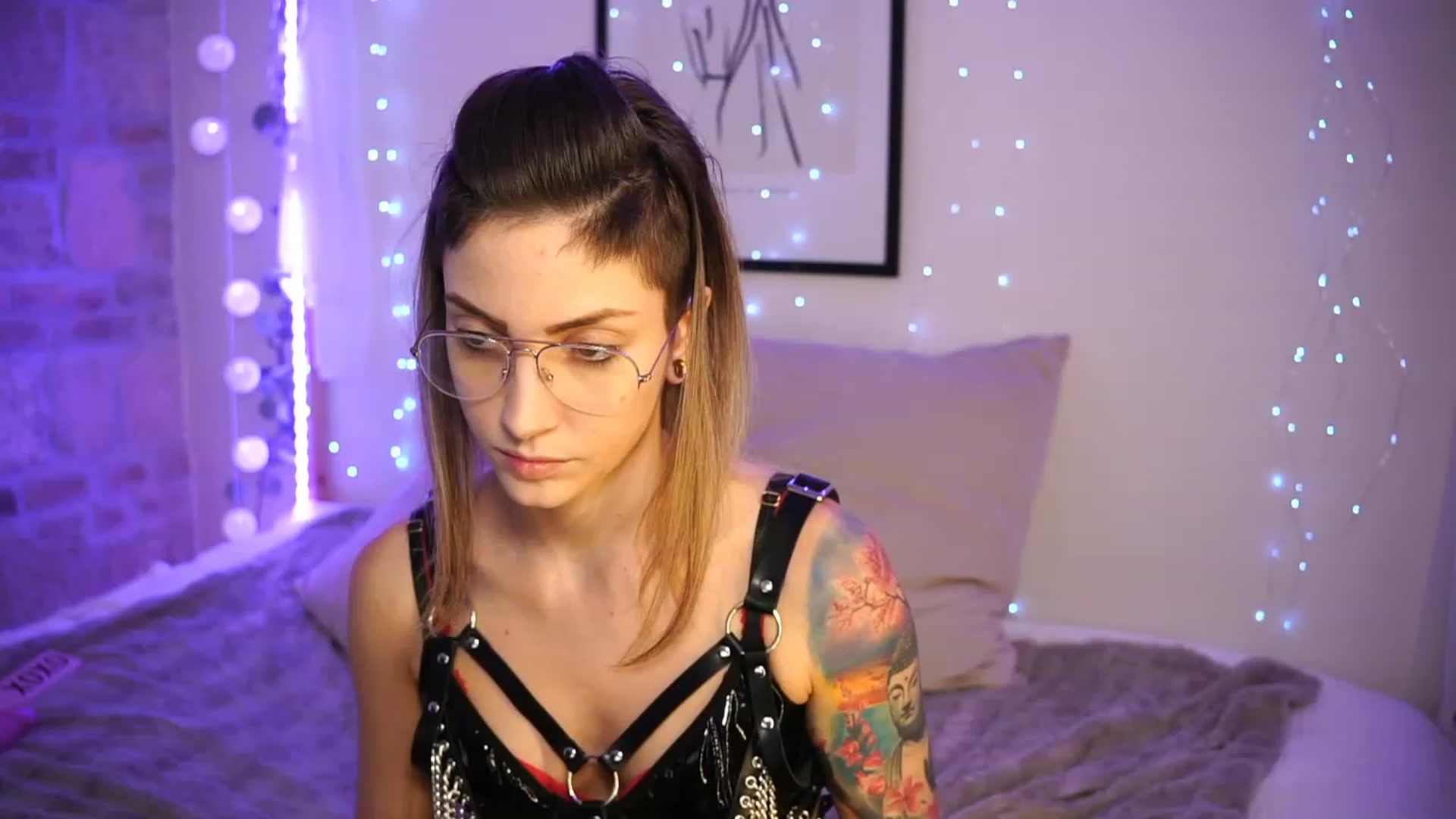 Gallery image thumbnail from Kend_dall's myfreecams stream on, 05/24/2023, 12:08 image 4 of 20