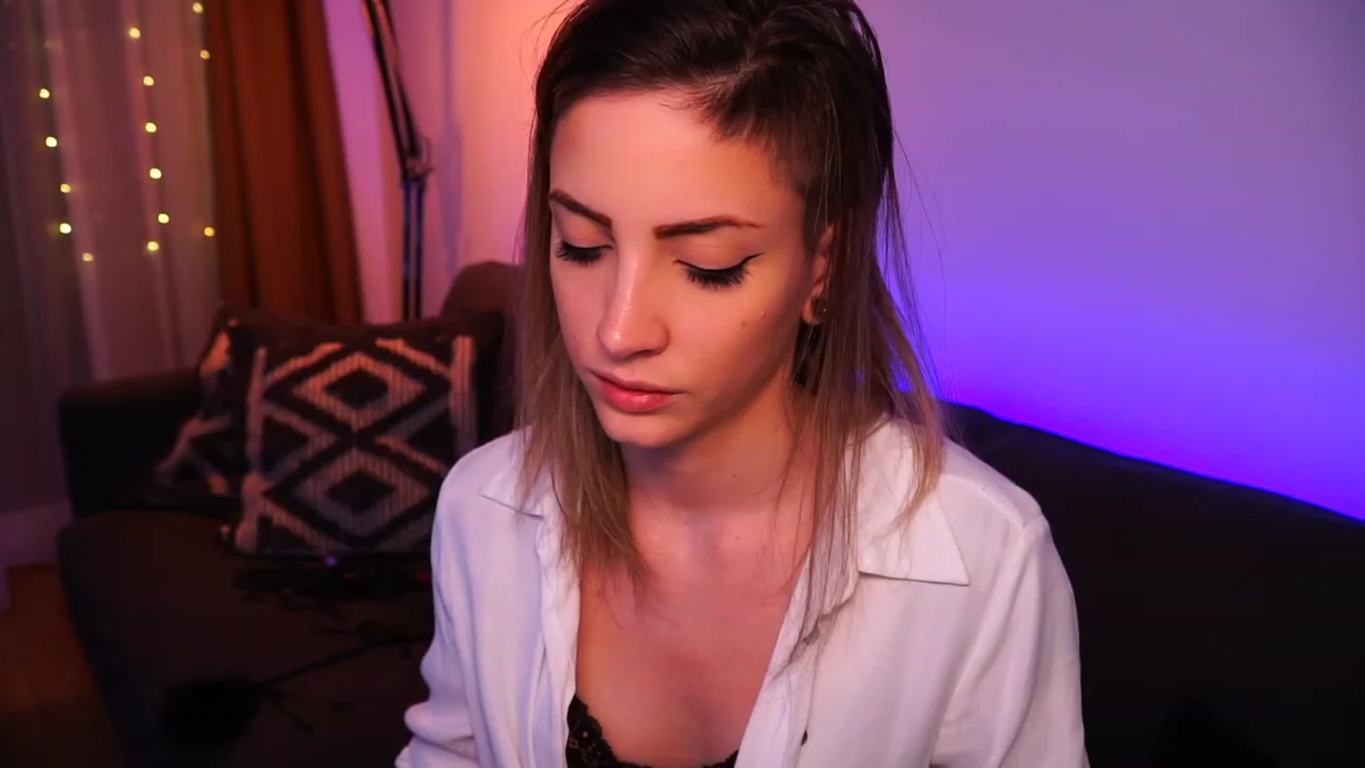 Gallery image thumbnail from Kend_dall's myfreecams stream on, 06/02/2023, 13:26 image 8 of 20