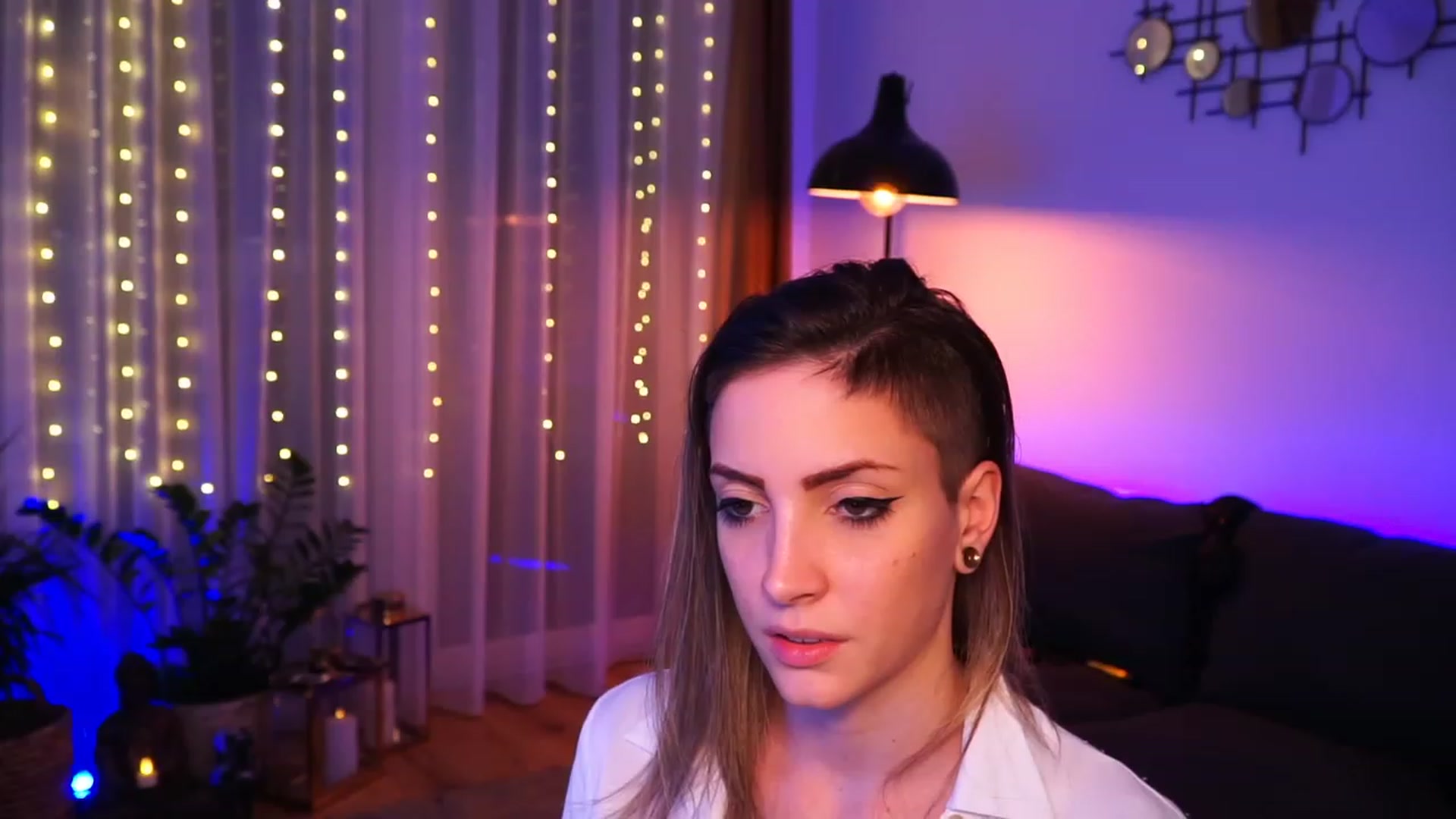 Gallery image thumbnail from Kend_dall's myfreecams stream on, 06/02/2023, 15:54 image 13 of 20