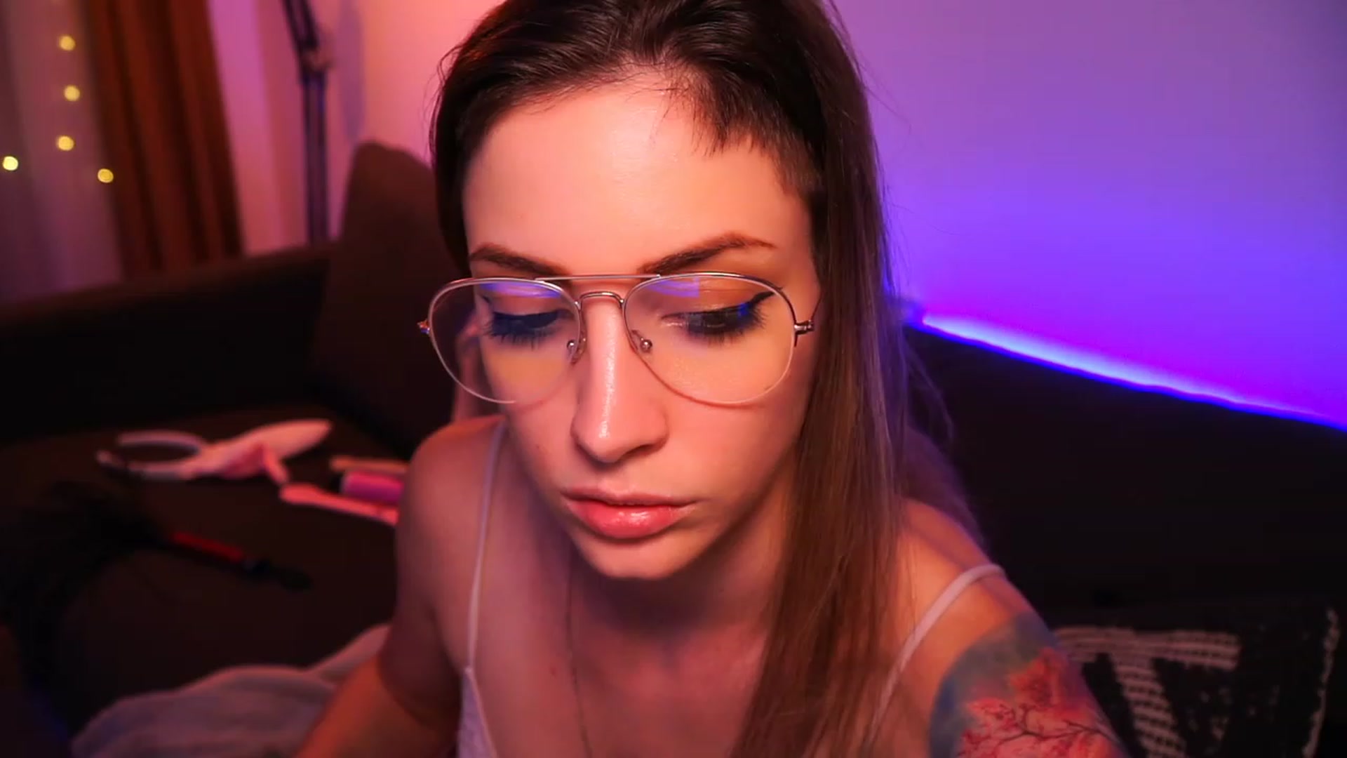 Gallery image thumbnail from Kend_dall's myfreecams stream on, 06/08/2023, 18:13 image 11 of 20
