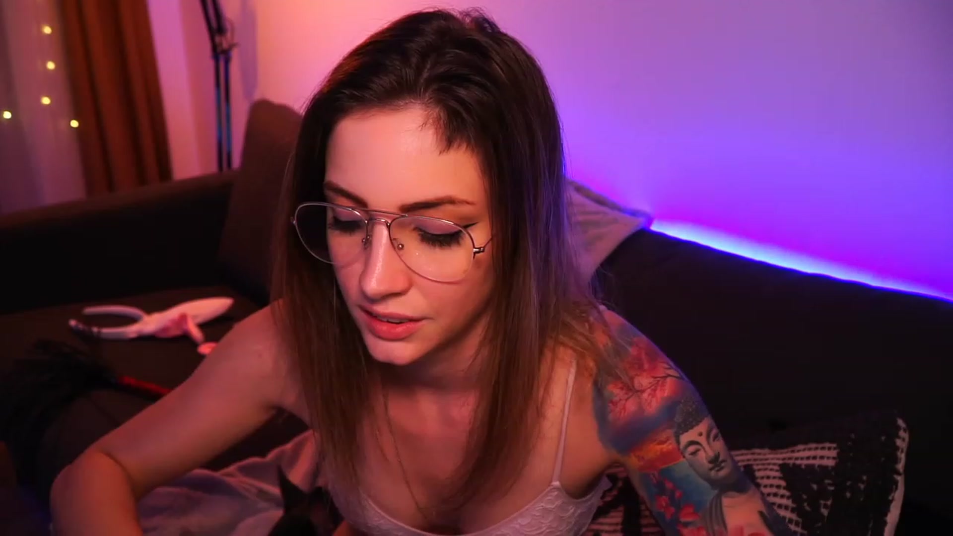 Gallery image thumbnail from Kend_dall's myfreecams stream on, 06/08/2023, 18:13 image 16 of 20