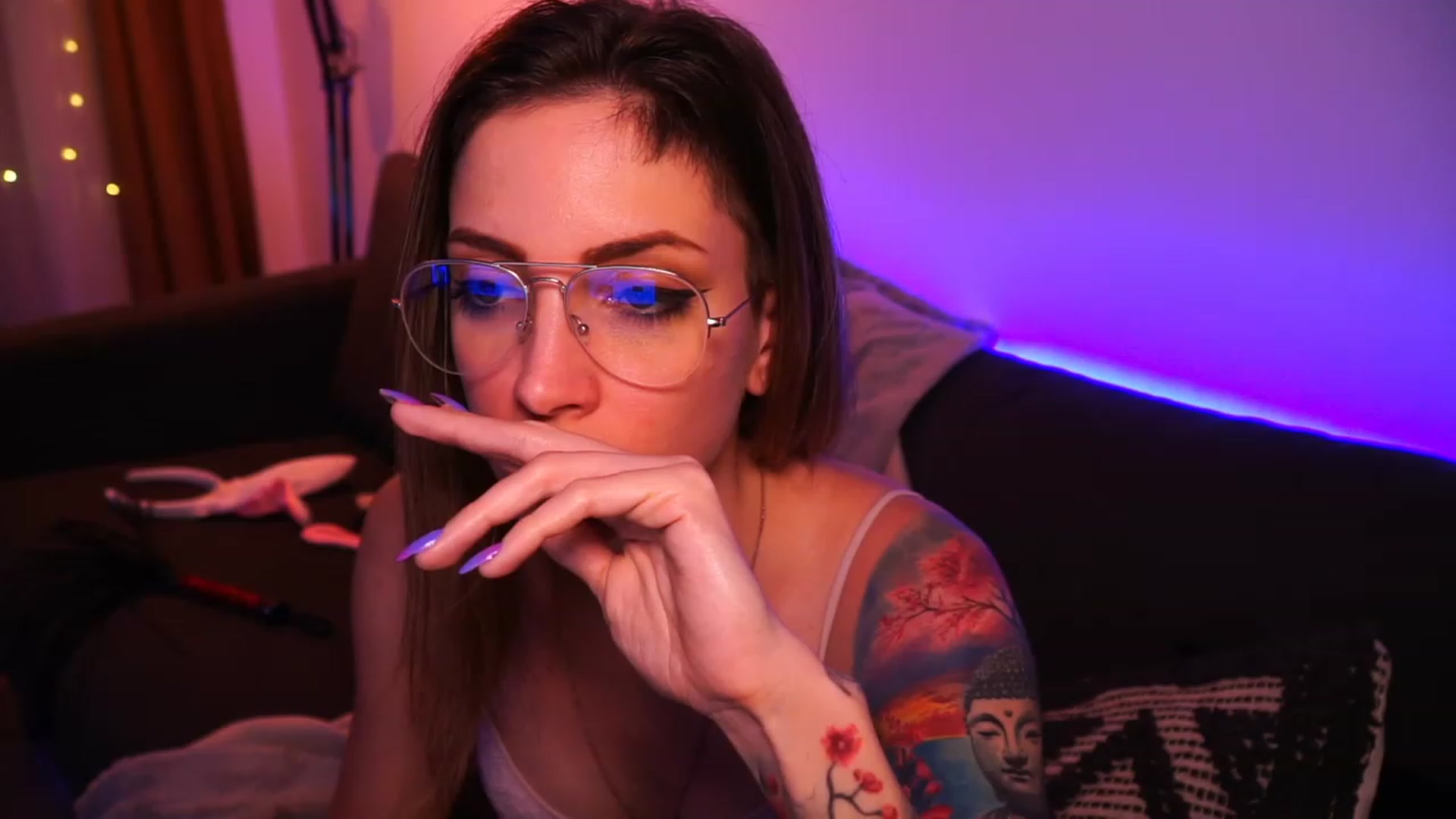Gallery image thumbnail from Kend_dall's myfreecams stream on, 06/08/2023, 18:13 image 19 of 20