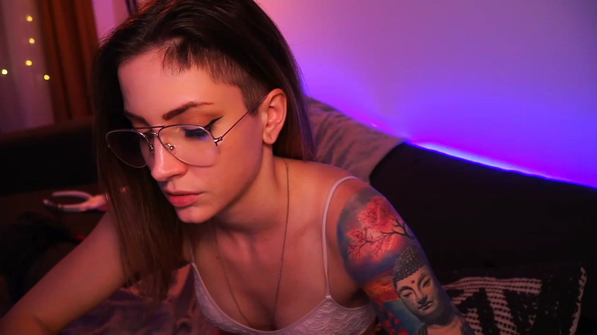 Gallery image thumbnail from Kend_dall's myfreecams stream on, 06/08/2023, 18:13 image 2 of 20