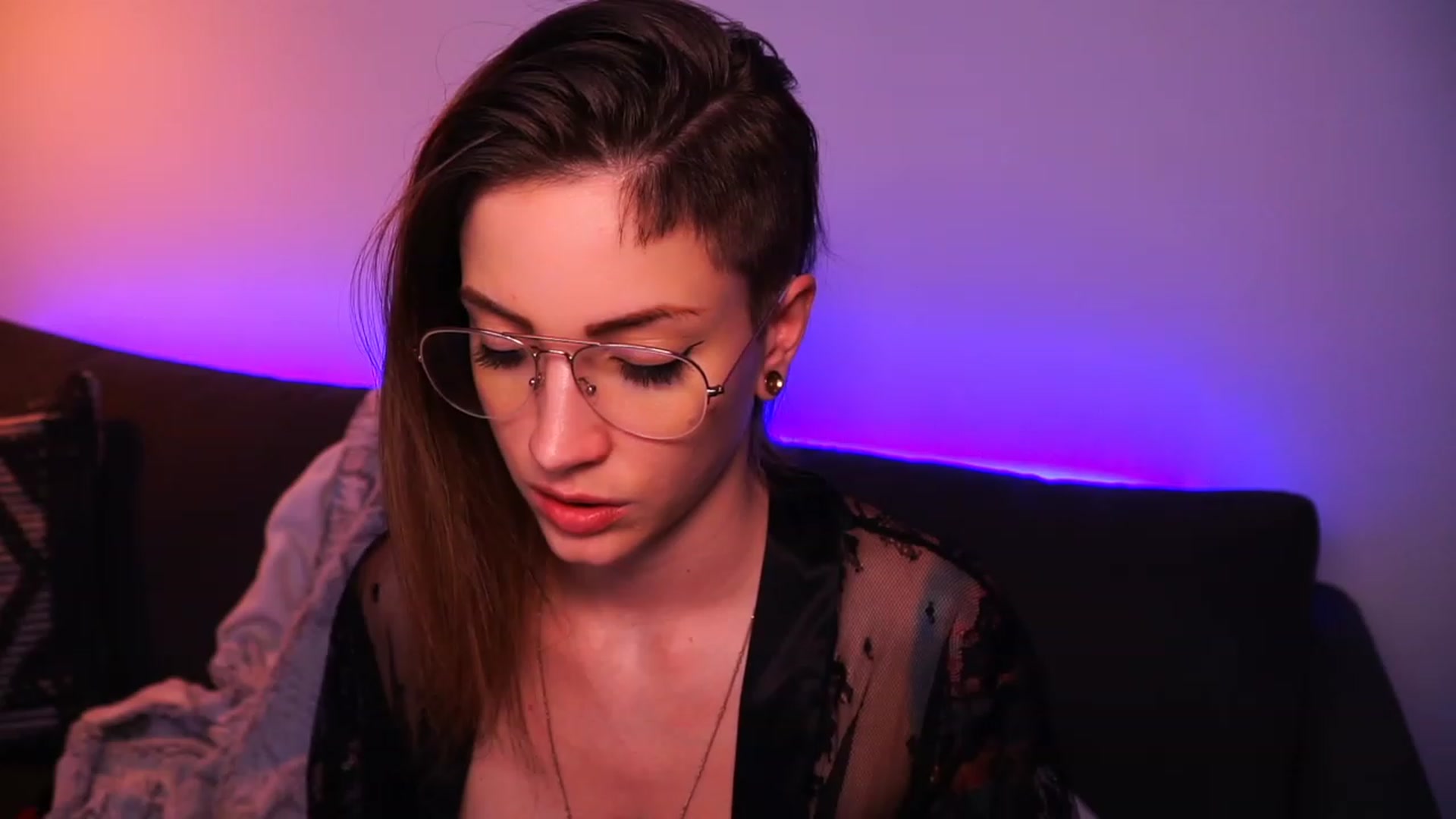 Gallery image thumbnail from Kend_dall's myfreecams stream on, 06/13/2023, 12:40 image 20 of 20