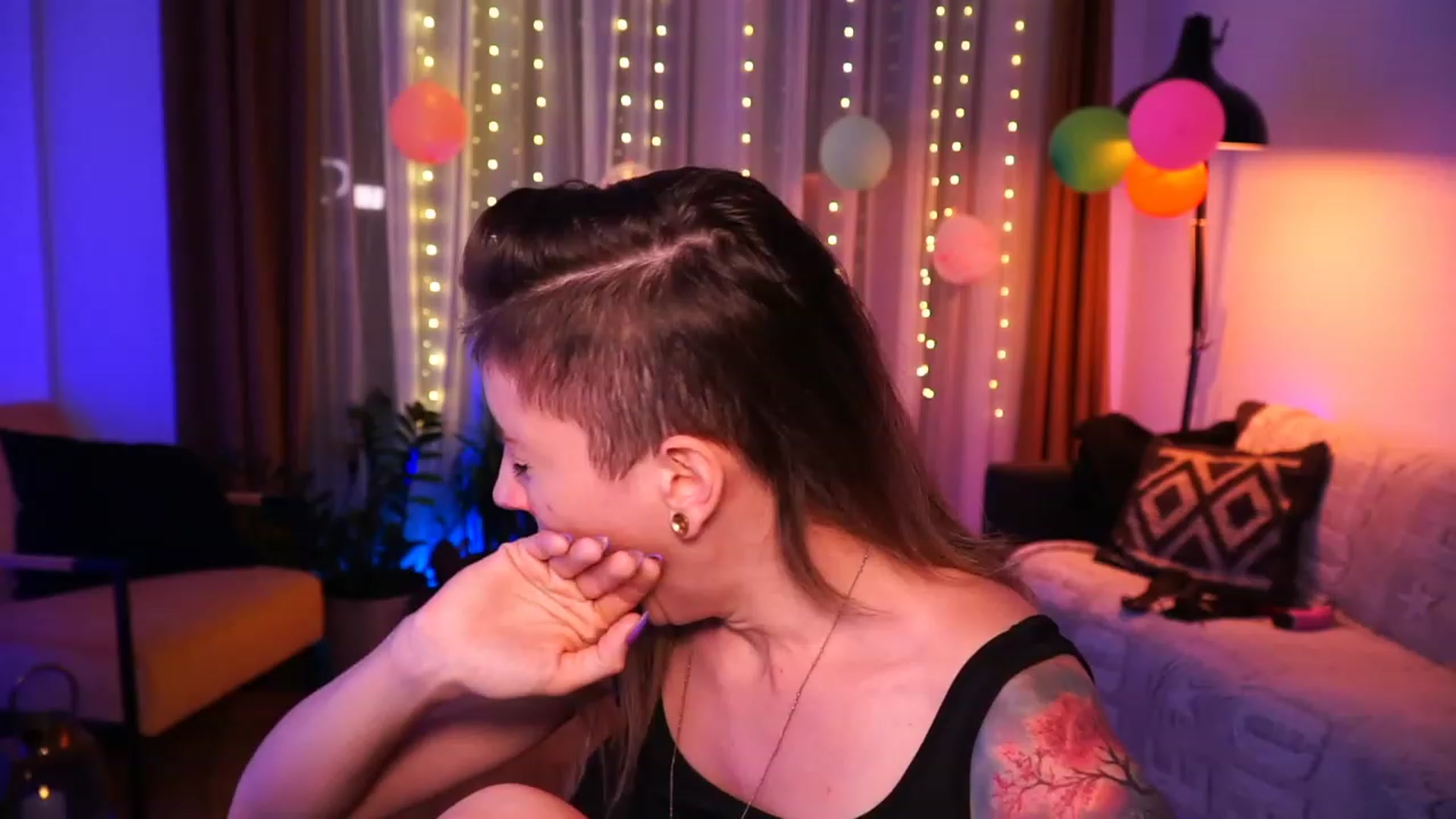 Gallery image thumbnail from Kend_dall's myfreecams stream on, 06/15/2023, 16:11 image 2 of 20