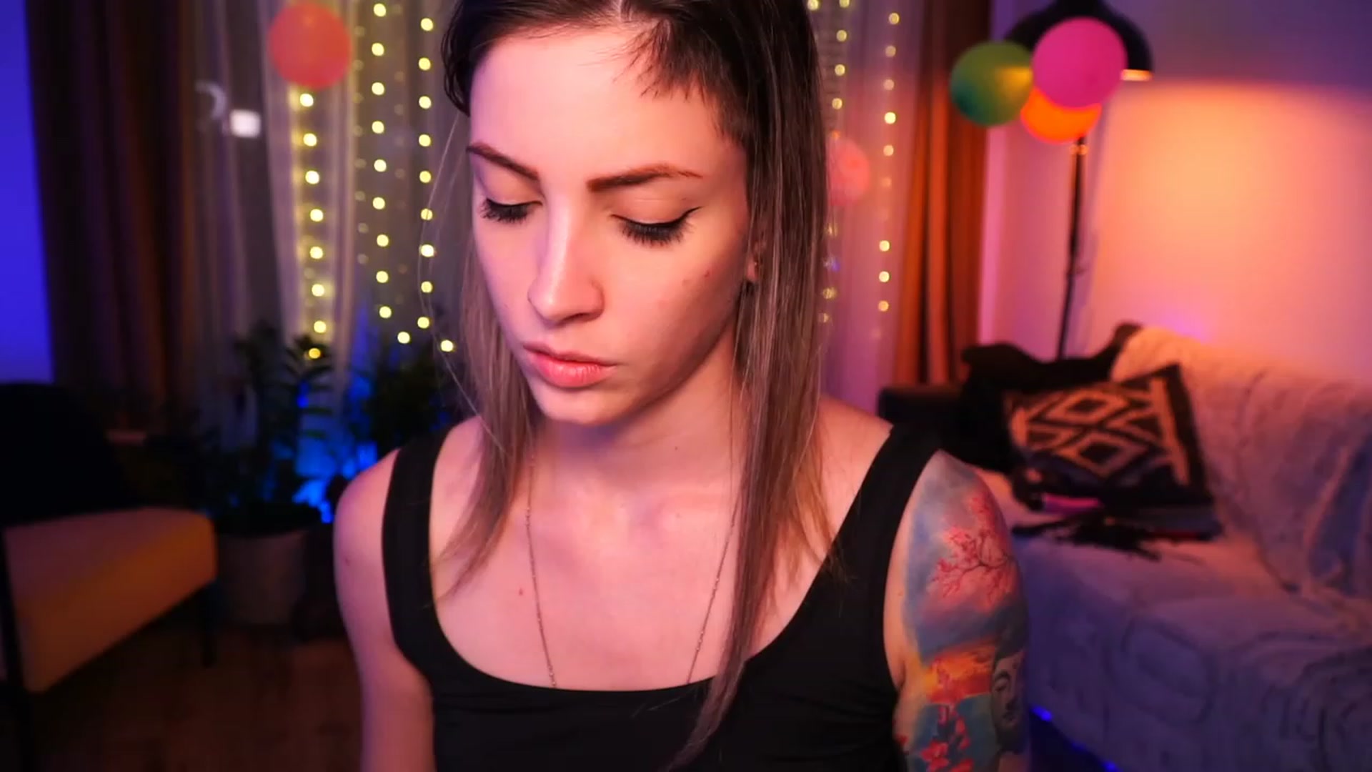 Gallery image thumbnail from Kend_dall's myfreecams stream on, 06/15/2023, 18:35 image 11 of 20