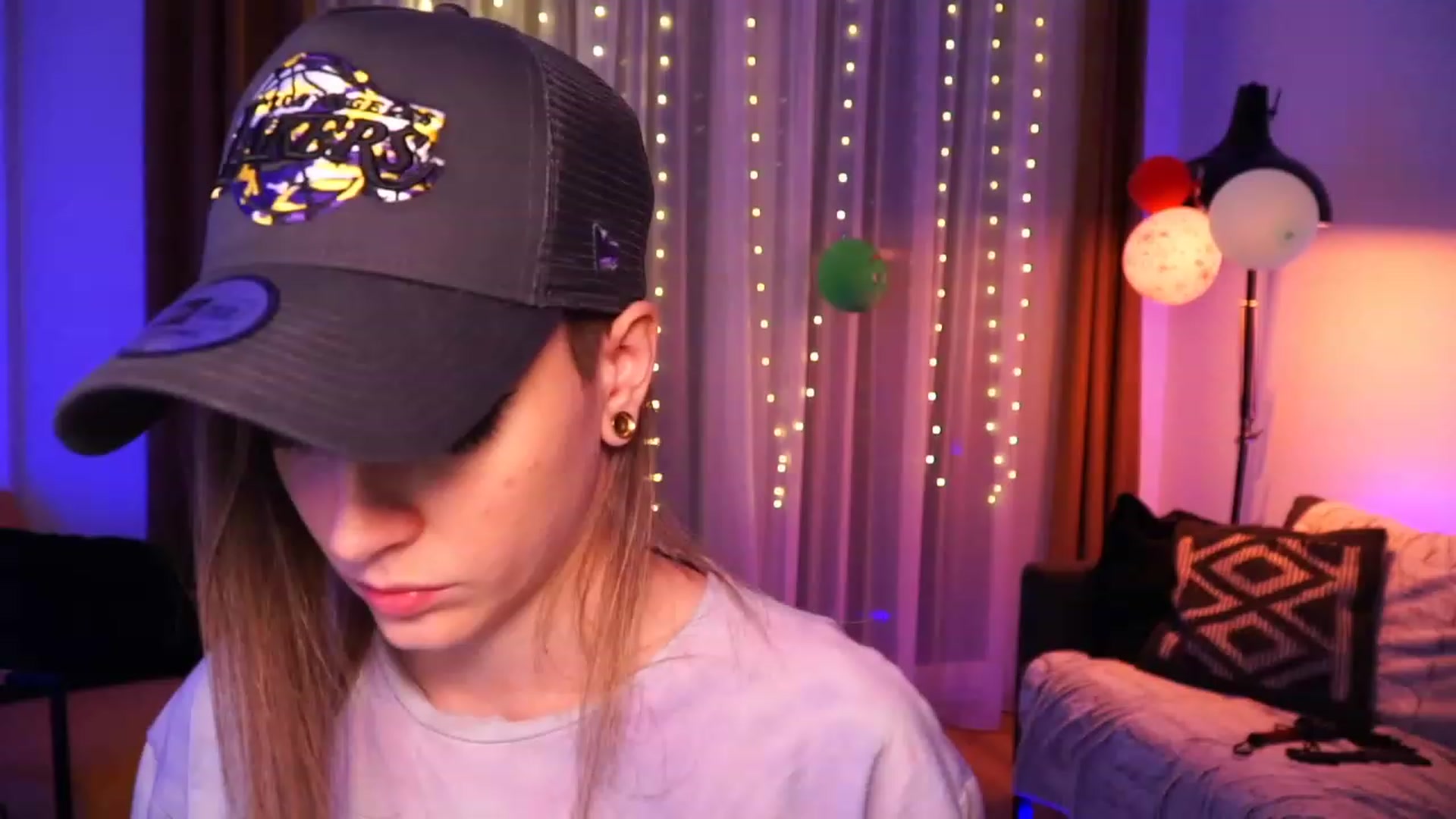 Gallery image thumbnail from Kend_dall's myfreecams stream on, 06/17/2023, 11:31 image 14 of 20