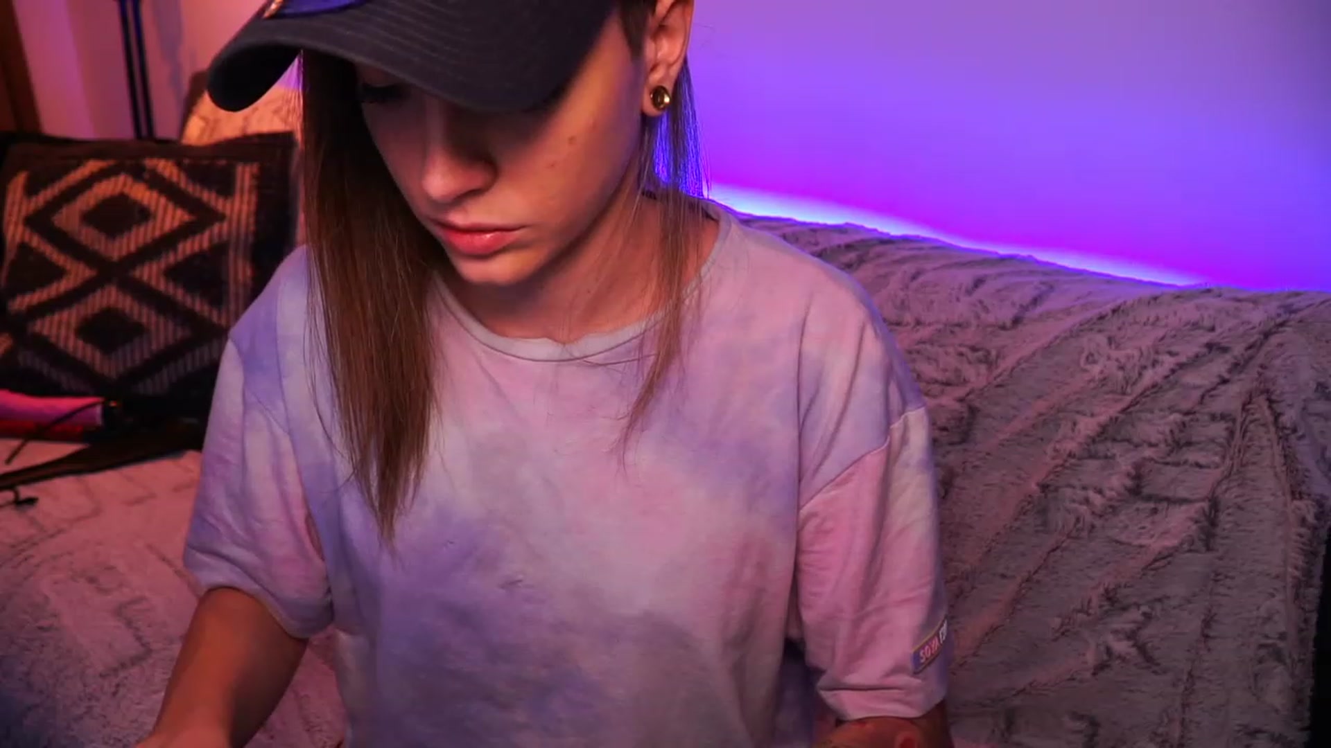 Gallery image thumbnail from Kend_dall's myfreecams stream on, 06/17/2023, 11:31 image 17 of 20