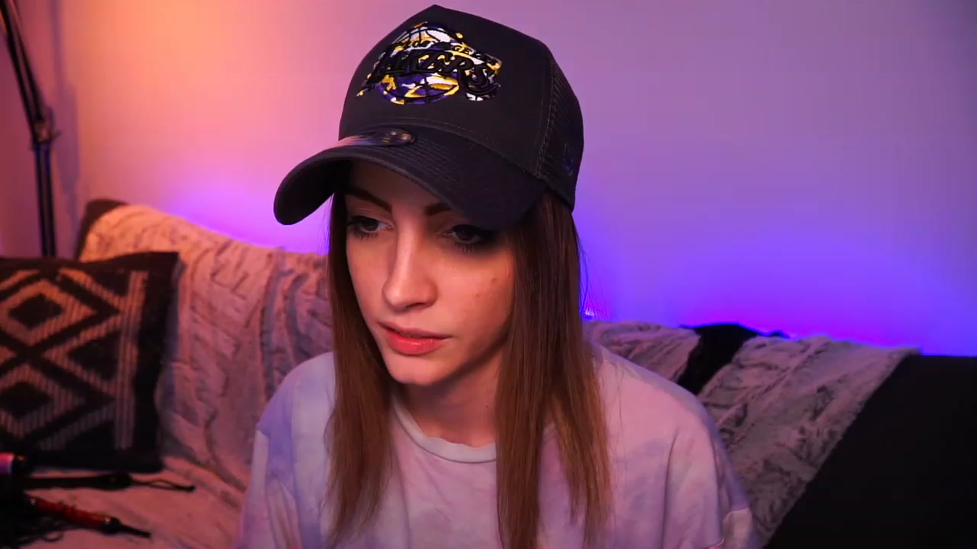 Gallery image thumbnail from Kend_dall's myfreecams stream on, 06/17/2023, 15:20 image 8 of 20