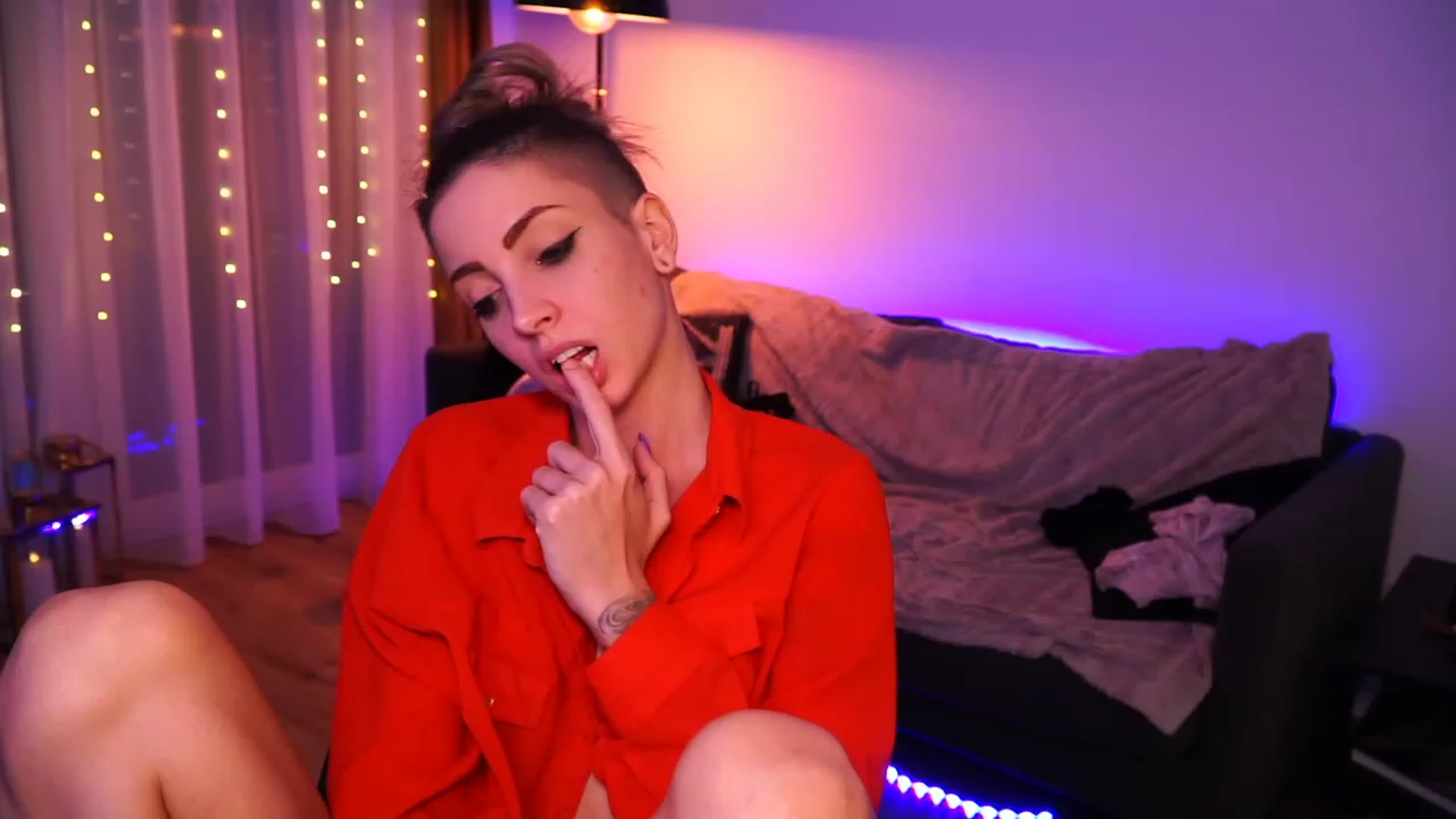 Gallery image thumbnail from Kend_dall's myfreecams stream on, 06/28/2023, 15:18 image 12 of 20