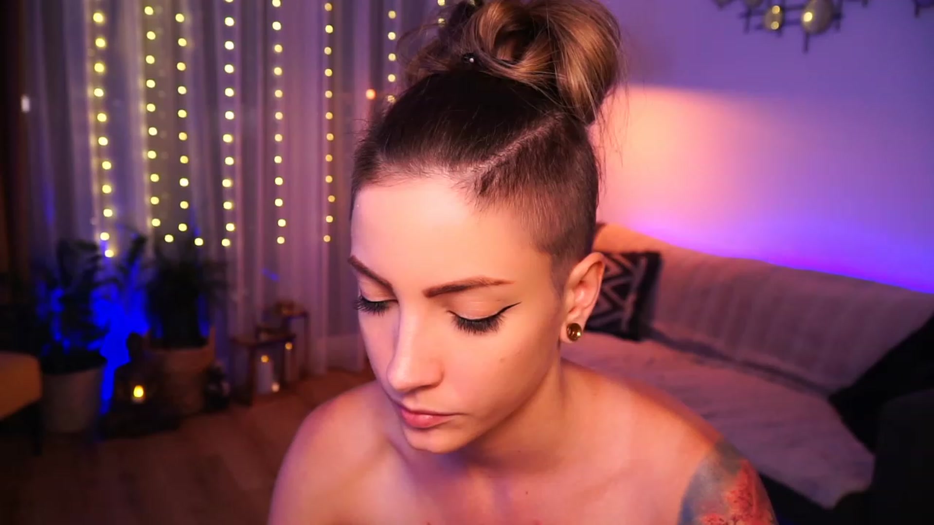 Gallery image thumbnail from Kend_dall's myfreecams stream on, 06/30/2023, 11:55 image 11 of 20