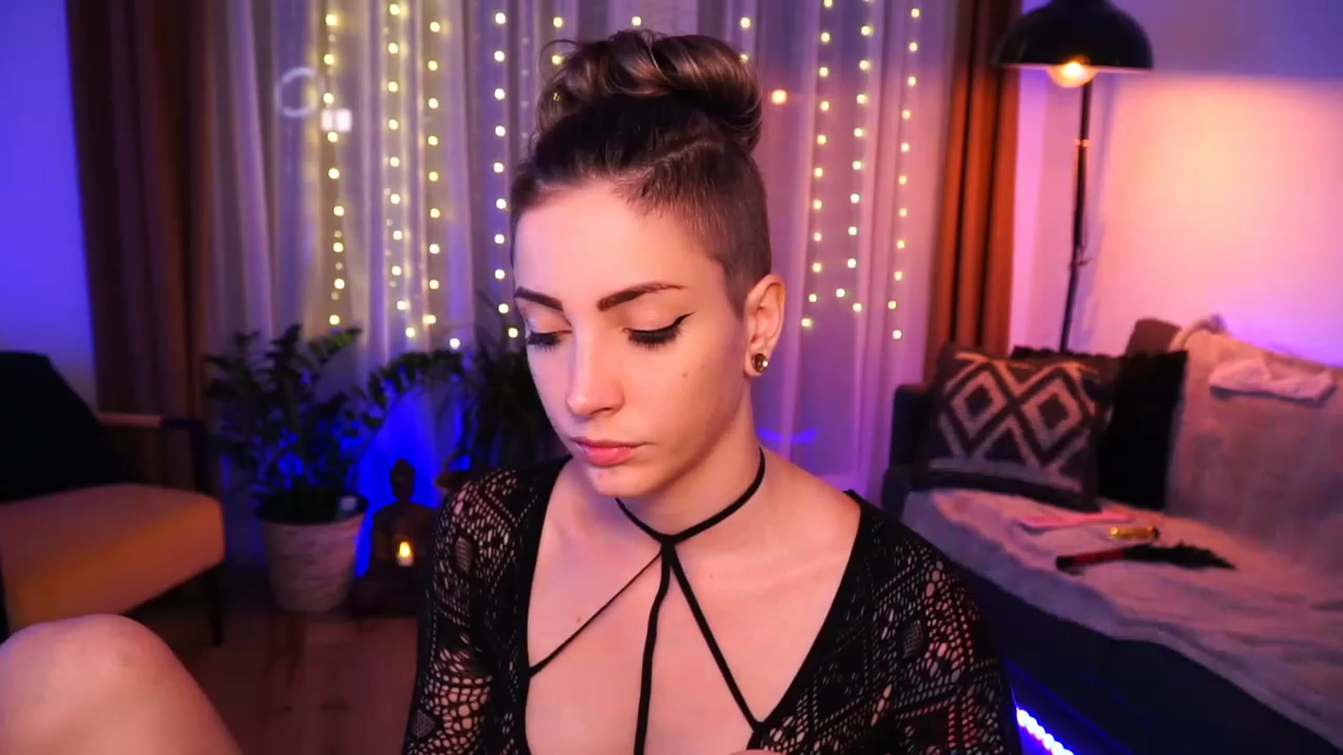 Gallery image thumbnail from Kend_dall's myfreecams stream on, 07/05/2023, 07:00 image 18 of 20