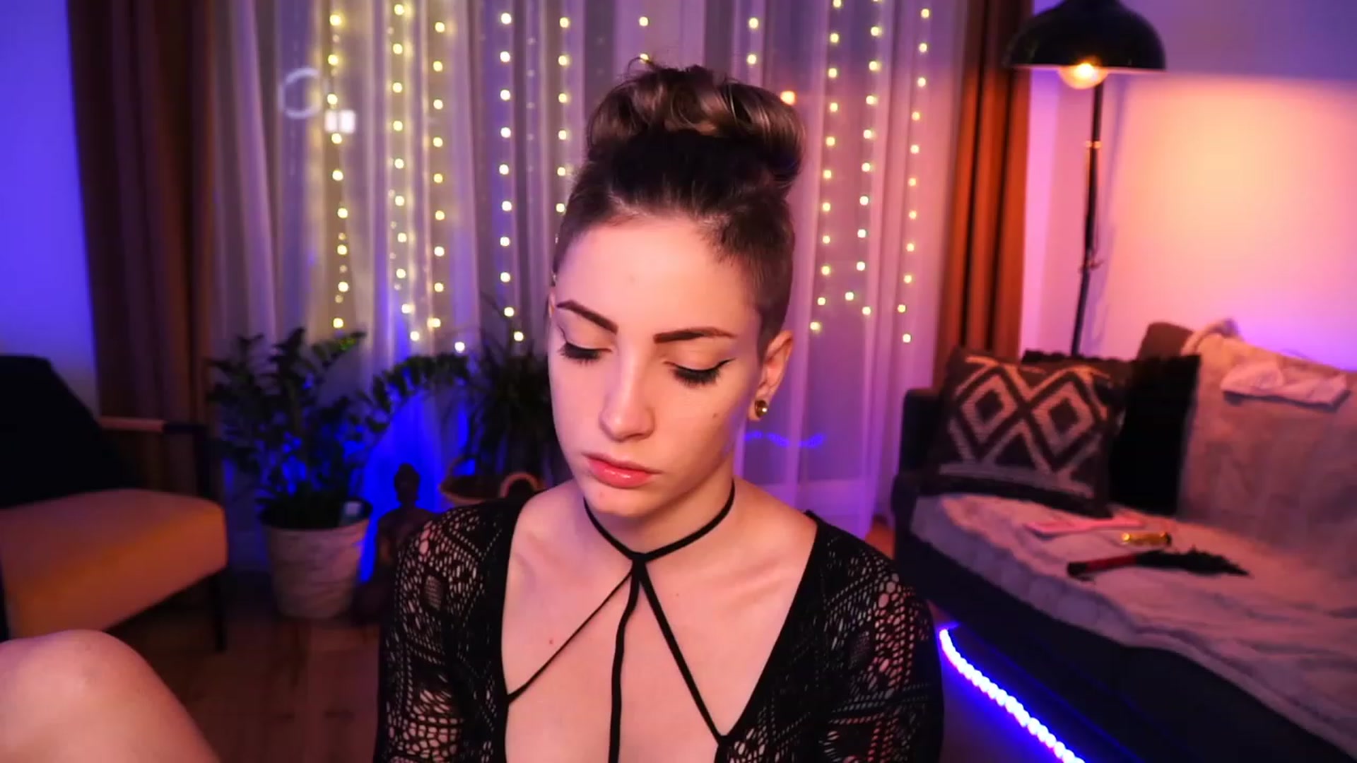 Gallery image thumbnail from Kend_dall's myfreecams stream on, 07/05/2023, 07:00 image 20 of 20