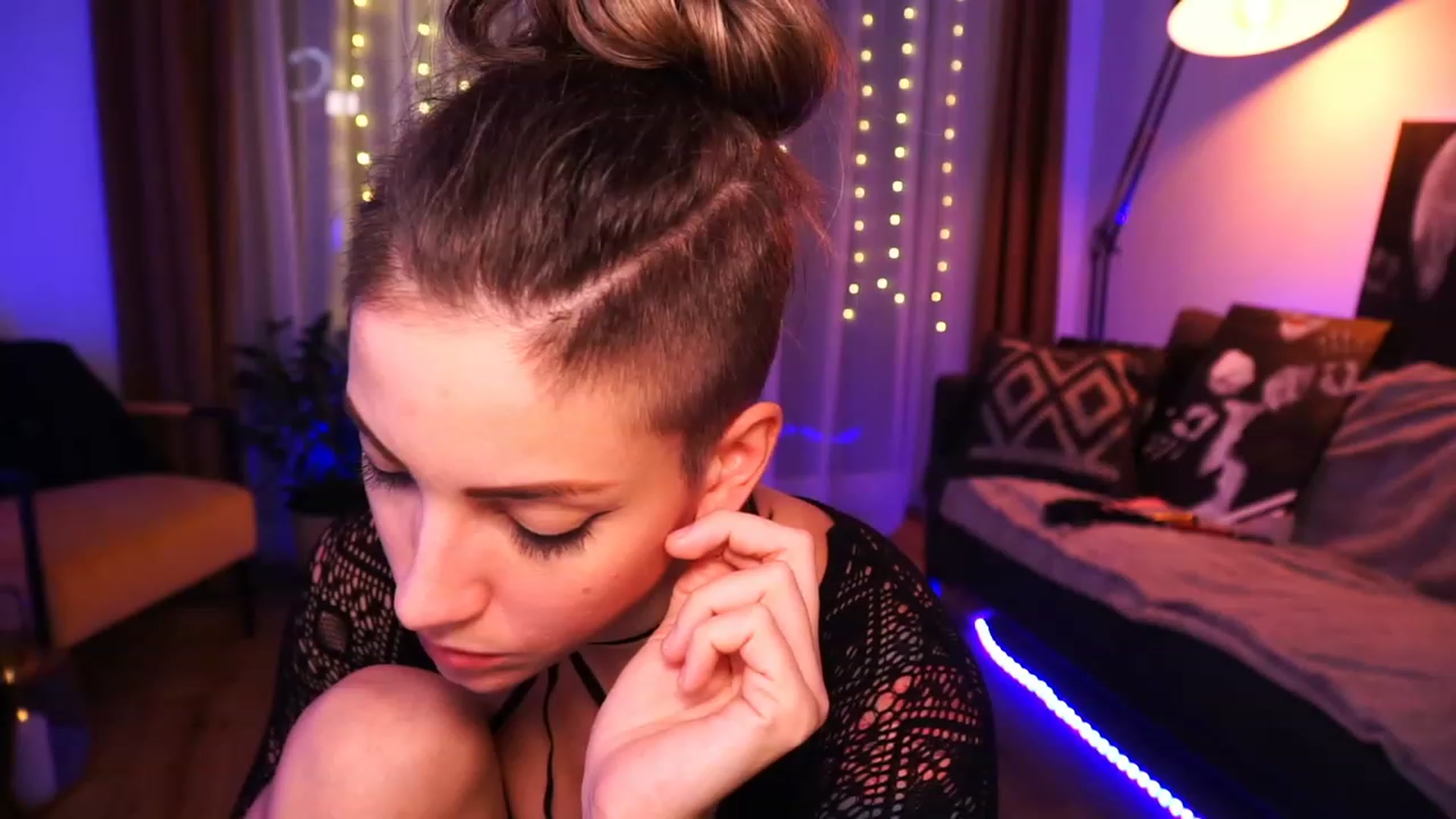 Gallery image thumbnail from Kend_dall's myfreecams stream on, 07/05/2023, 11:14 image 7 of 20