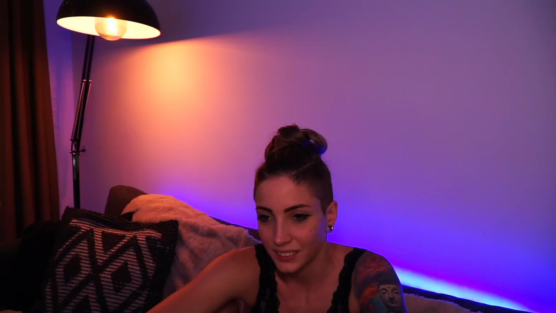 Gallery image thumbnail from Kend_dall's myfreecams stream on, 07/07/2023, 13:02 image 19 of 20
